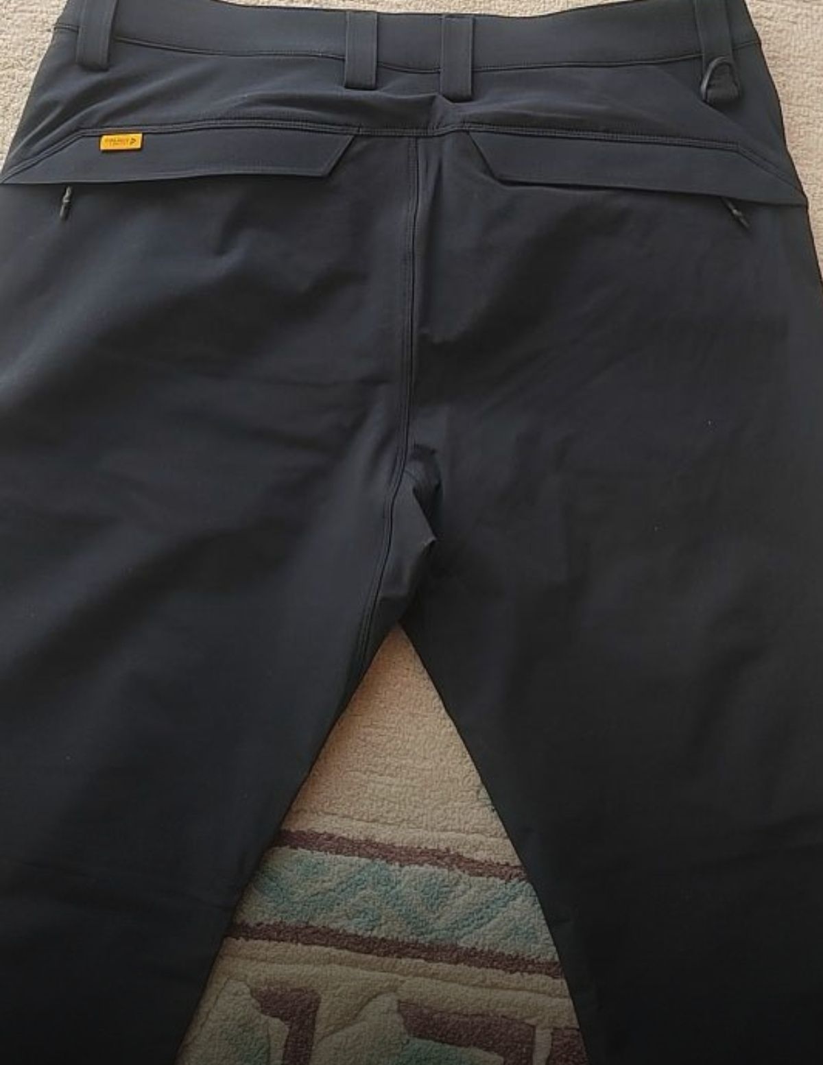 龙牙战术服装(成都店)