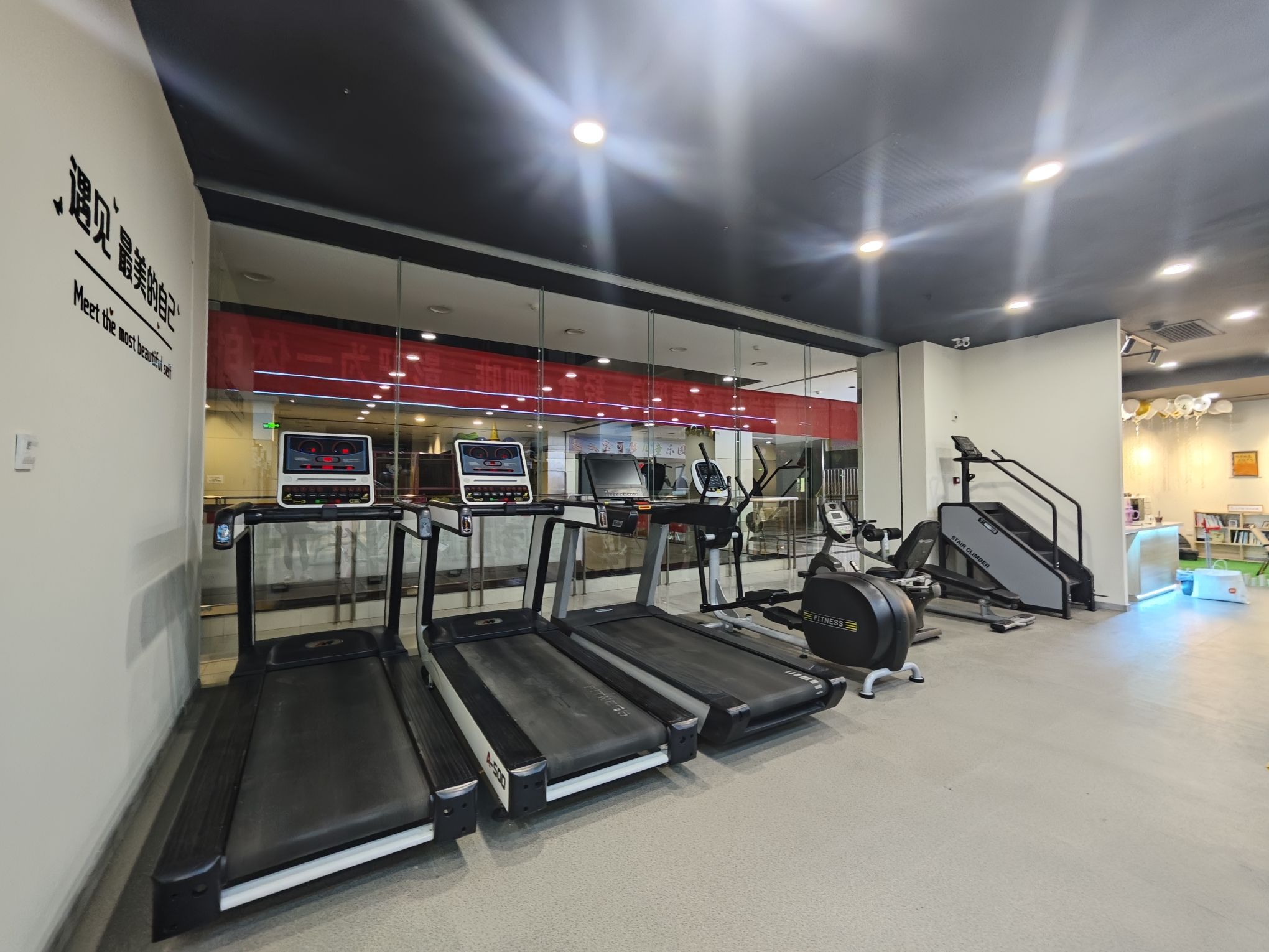 多鱼体育健身(时代店)