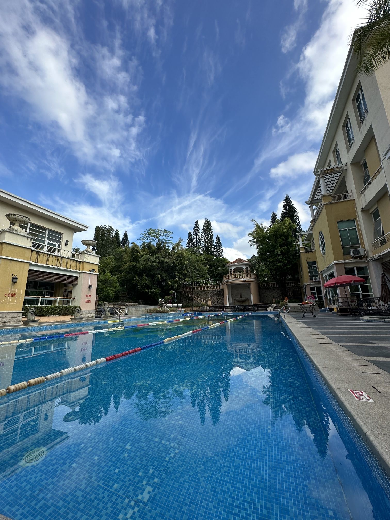 场地封面-文星游泳俱乐部恒温游泳馆