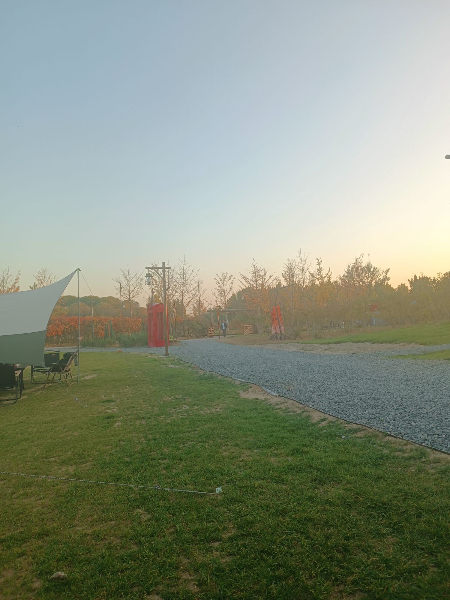 场地封面-西部小镇·露营地·朝花溪食景观餐吧(温榆河店)