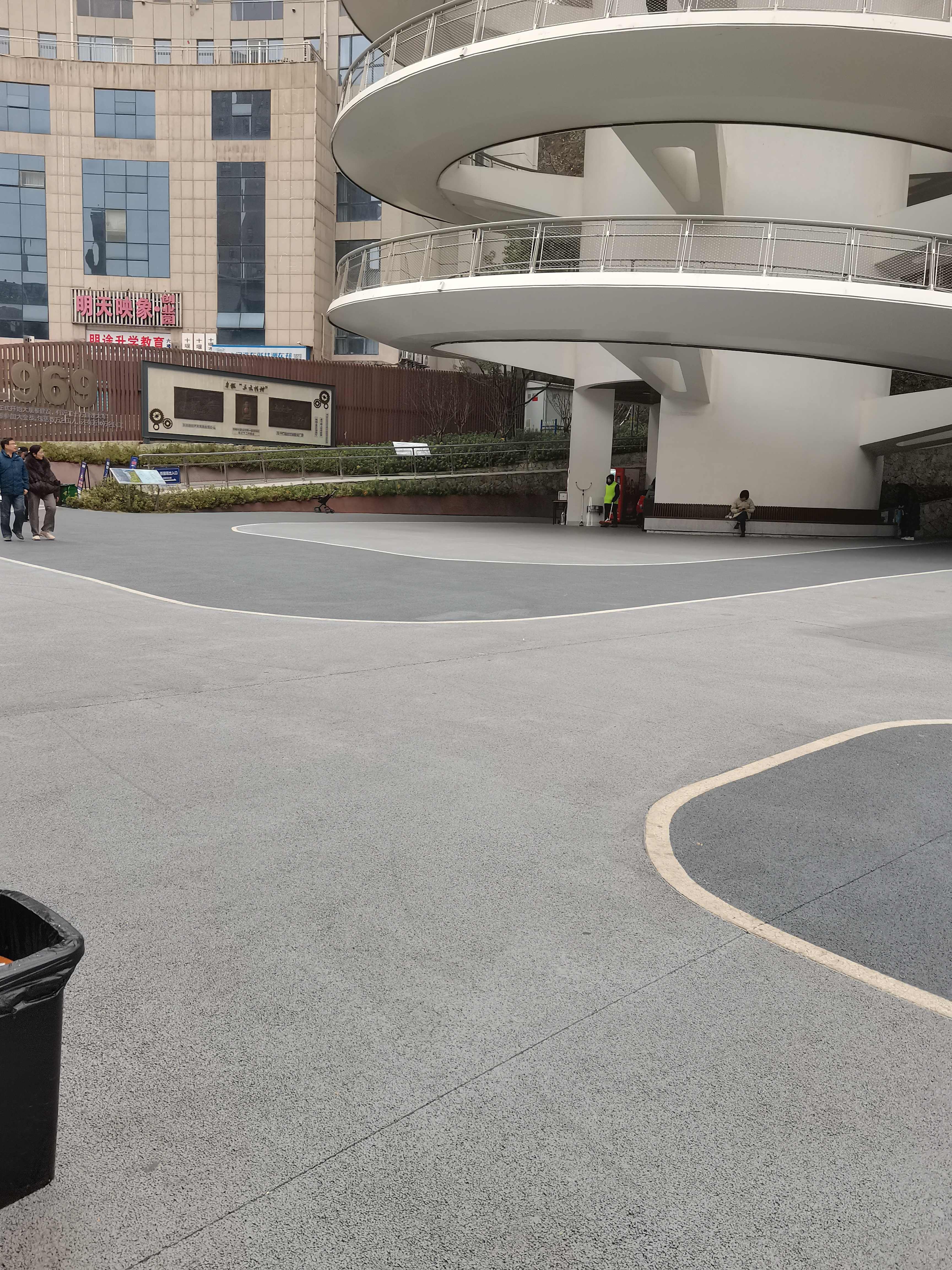 北京路百强螺旋塔旅行图片