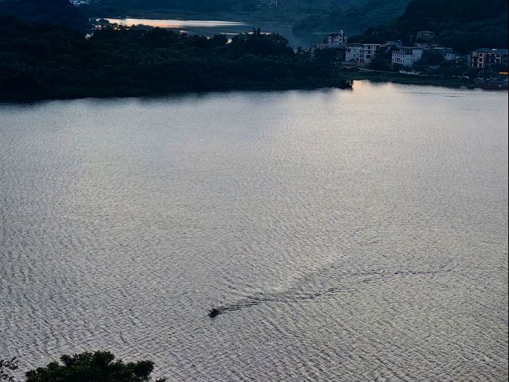显岗水库观景台旅行图片 1