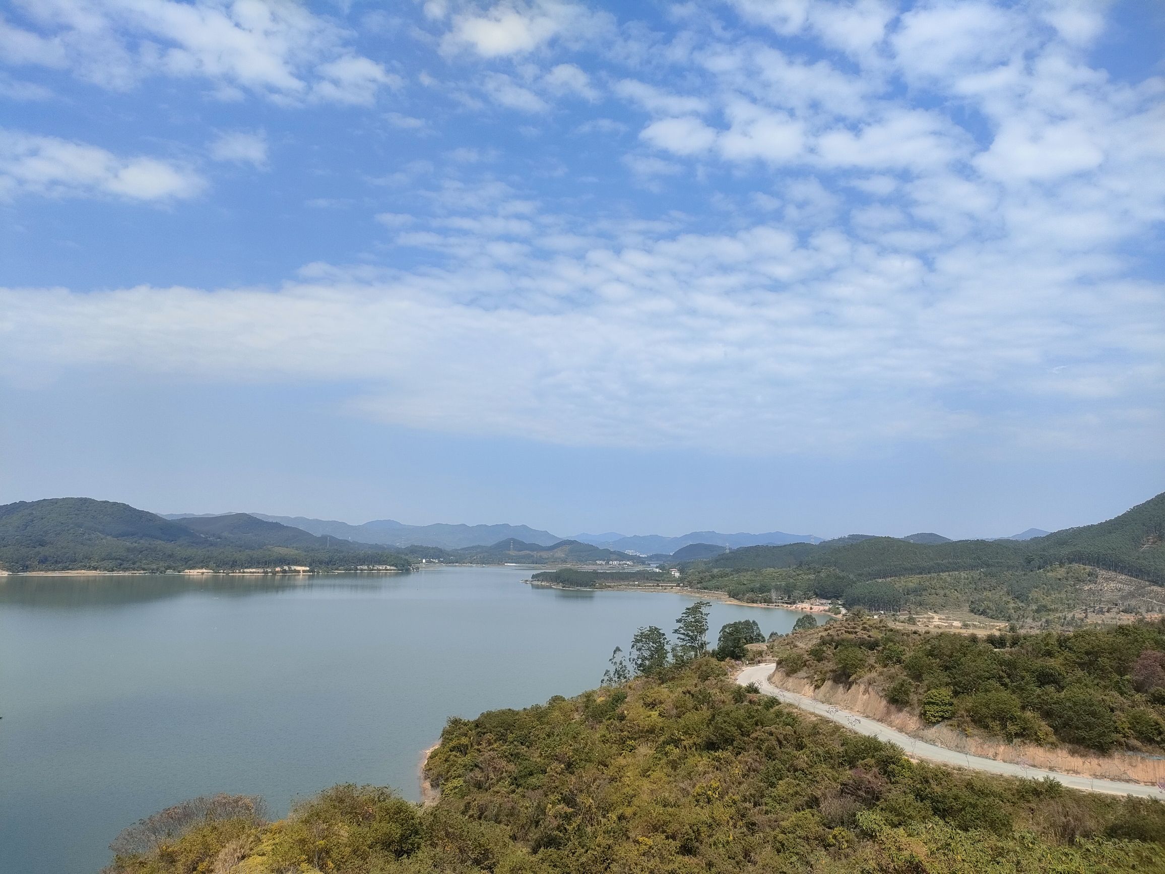 显岗水库观景台旅行图片 3