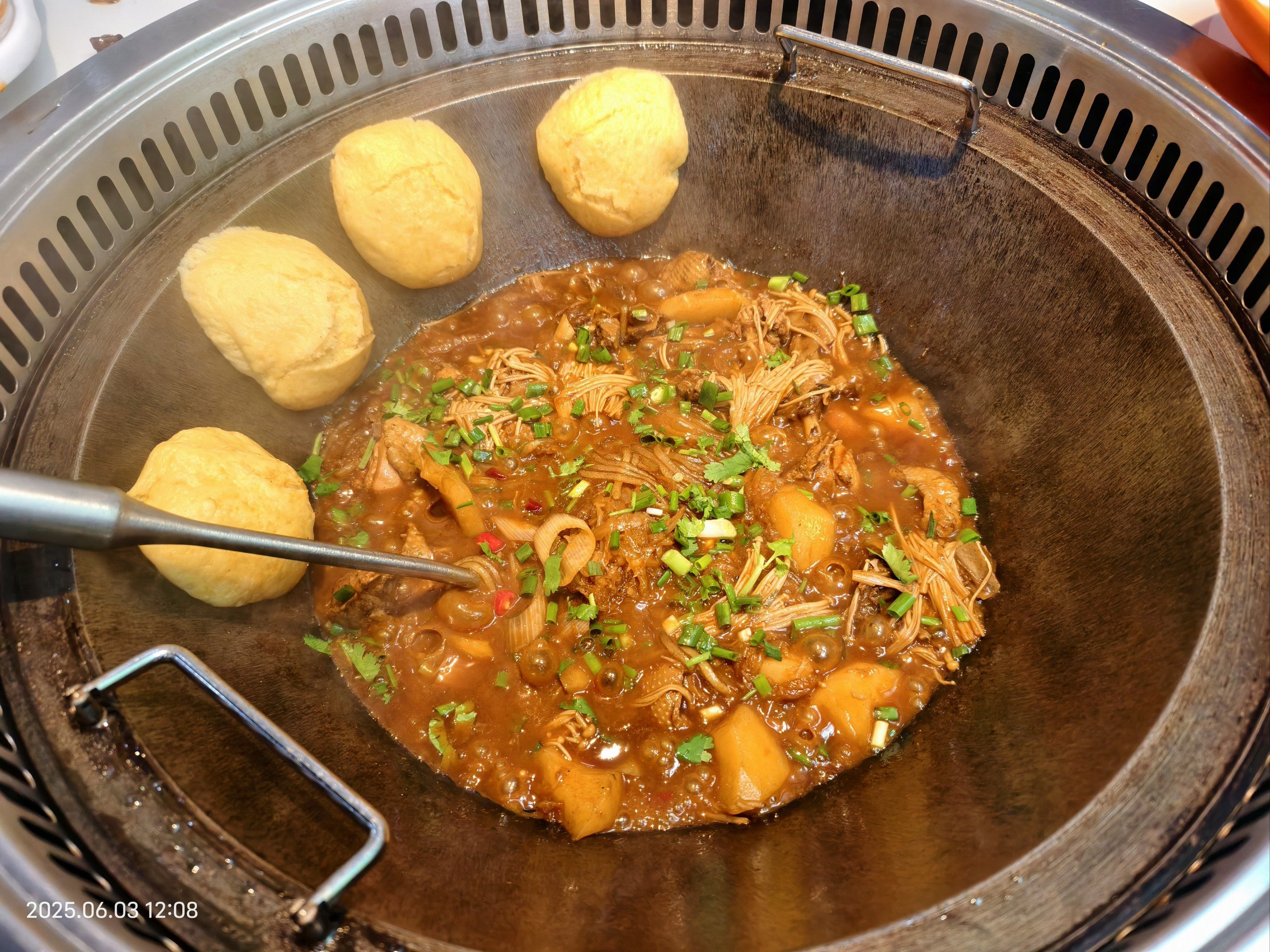 孙记雪乡铁锅炖(贺龙体育馆店)