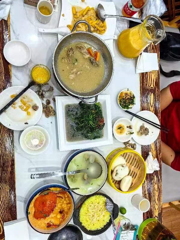陵河大院海南鸡饭·和乐蟹·嘉积鸭