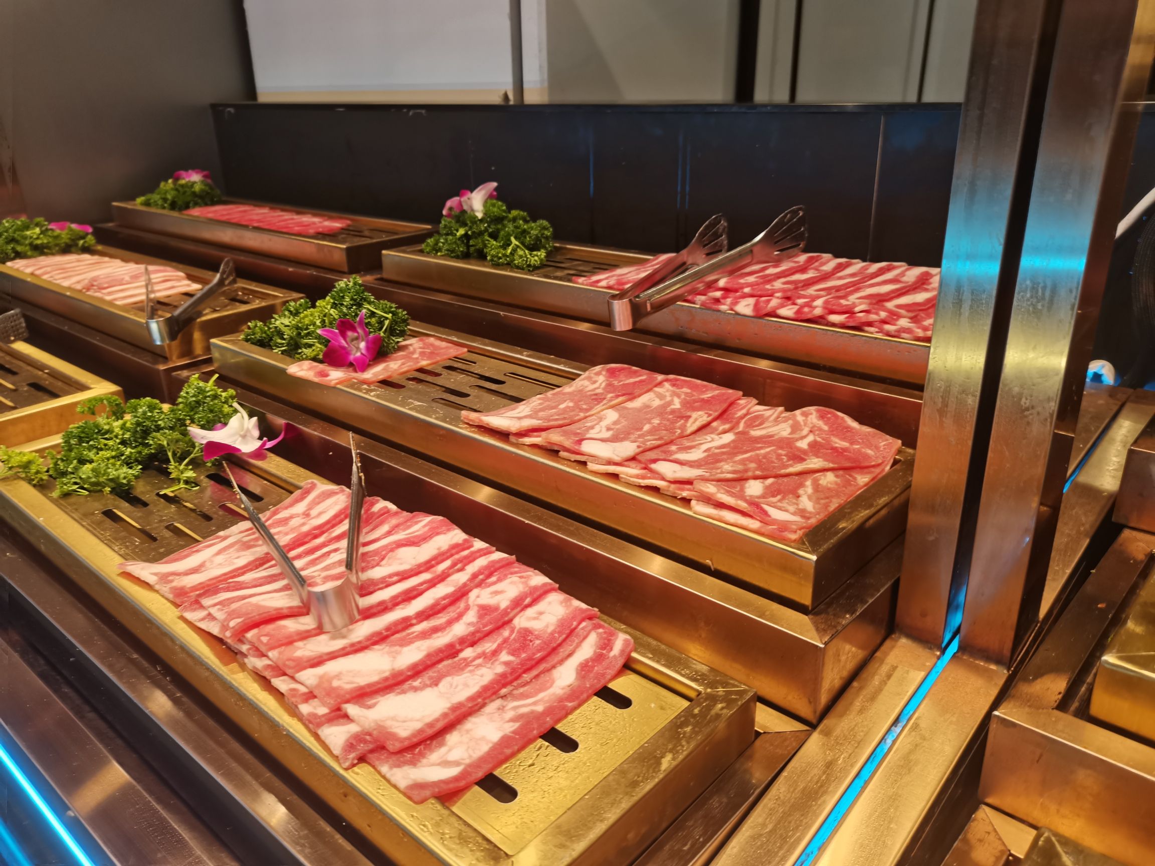 华宴烤肉自助餐厅