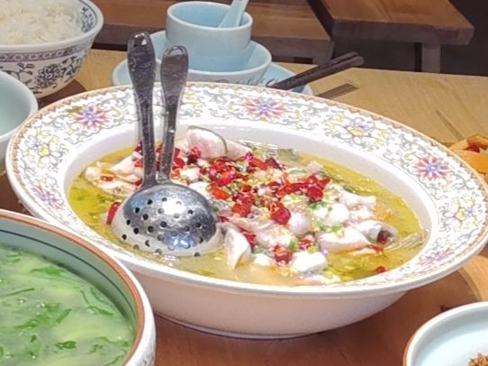 老手艺土菜馆(河池学院店)