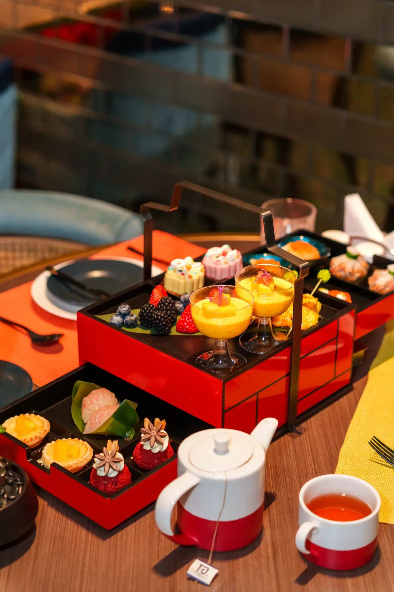 Guangzhou Haixinsha Indigo Hotel · Light Point LIGHT · Terrace Bar