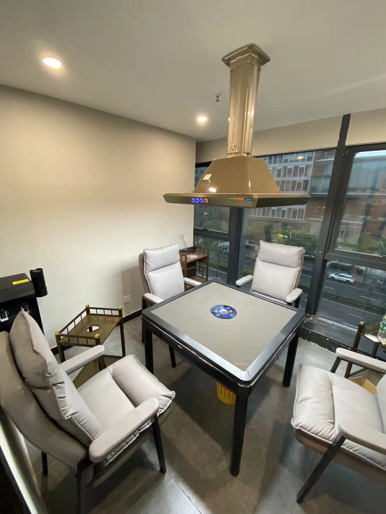 场地封面-麻吉24小时自助棋牌室(剑桥公社F座店)