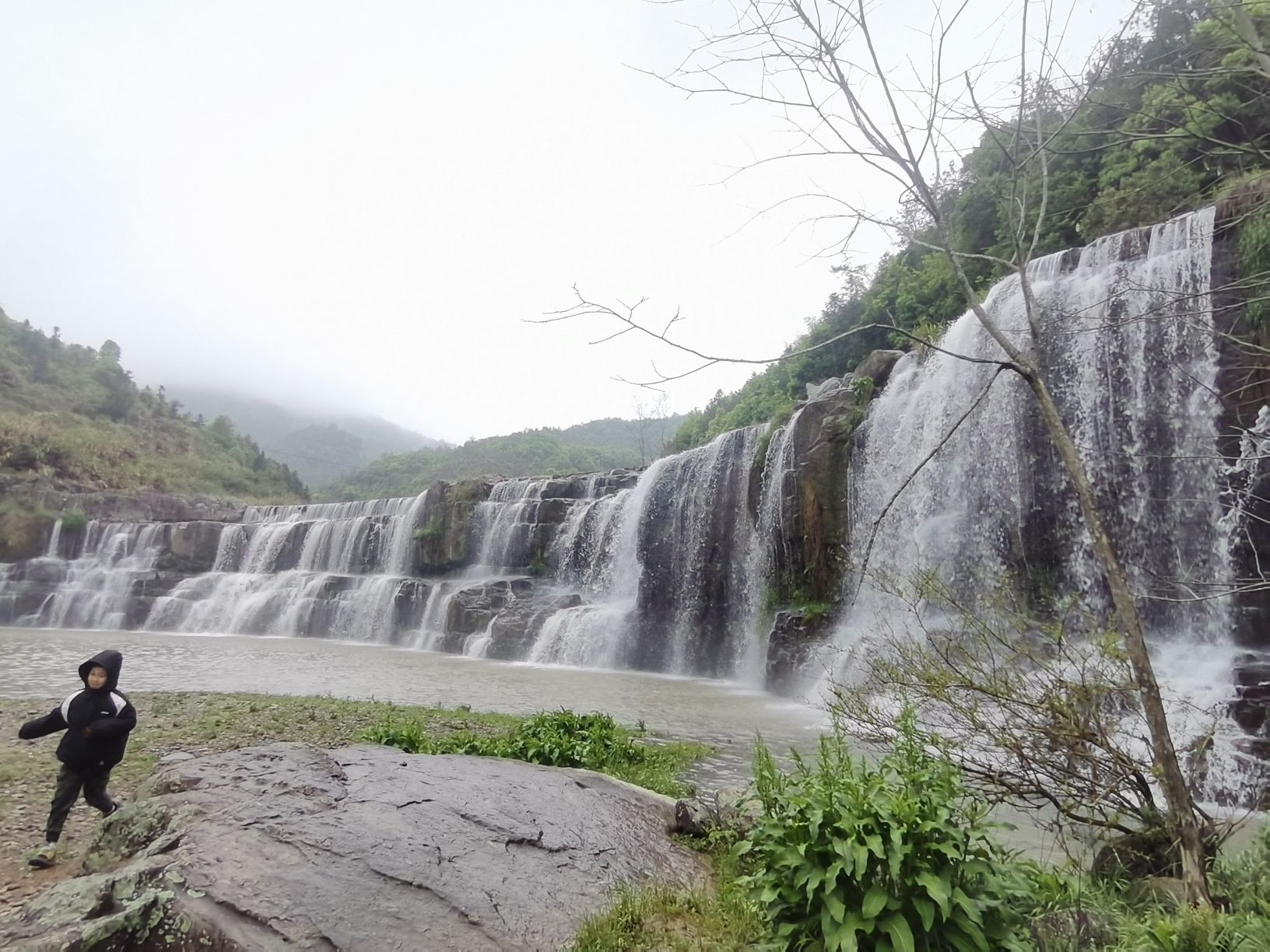 雪溪瀑布旅行图片 3