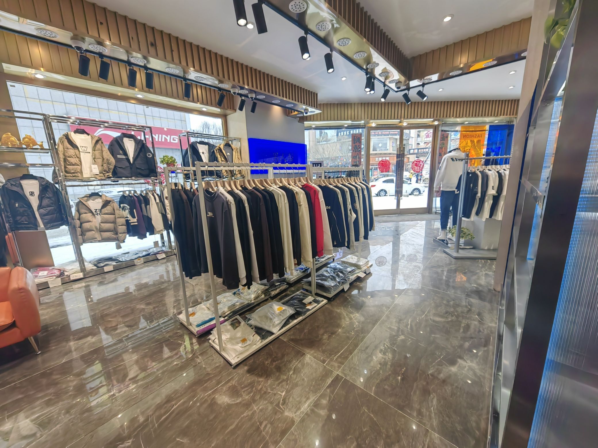 波司登(永春北大街店)