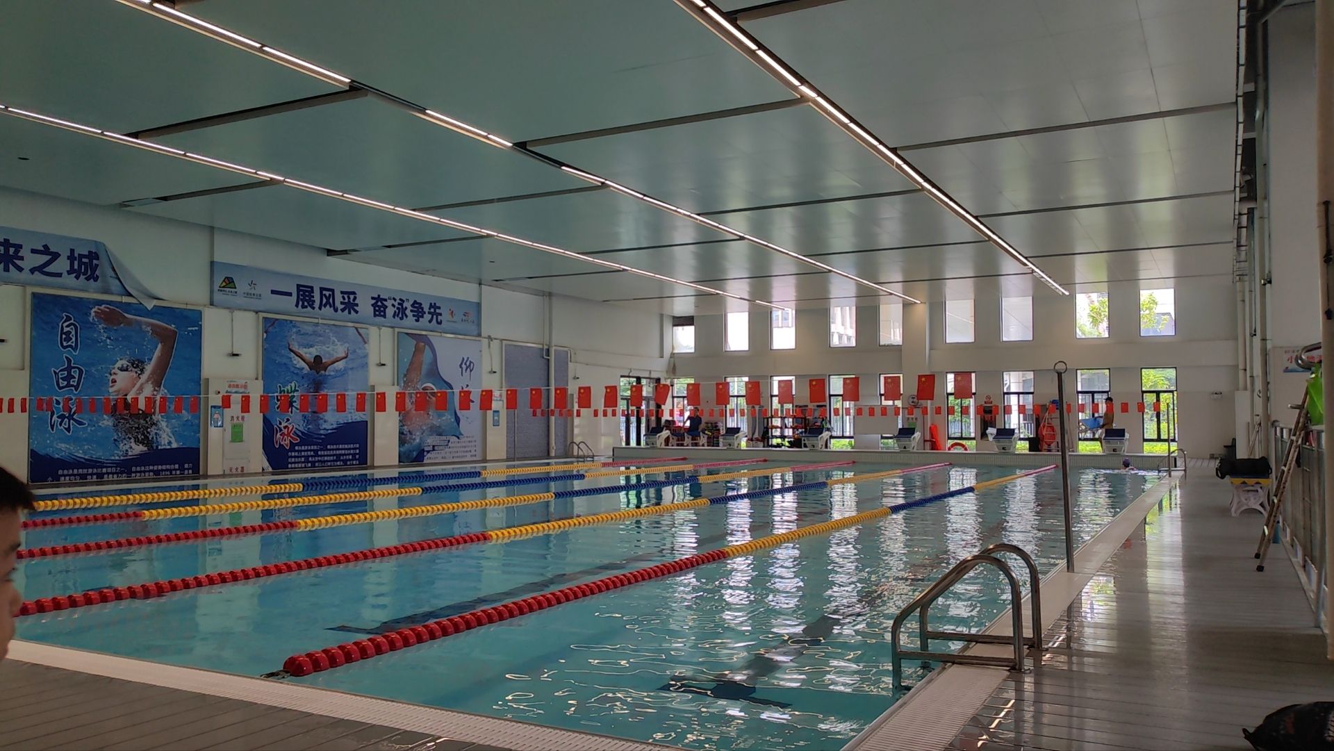 场地封面-坪山实验学校东校区游泳馆