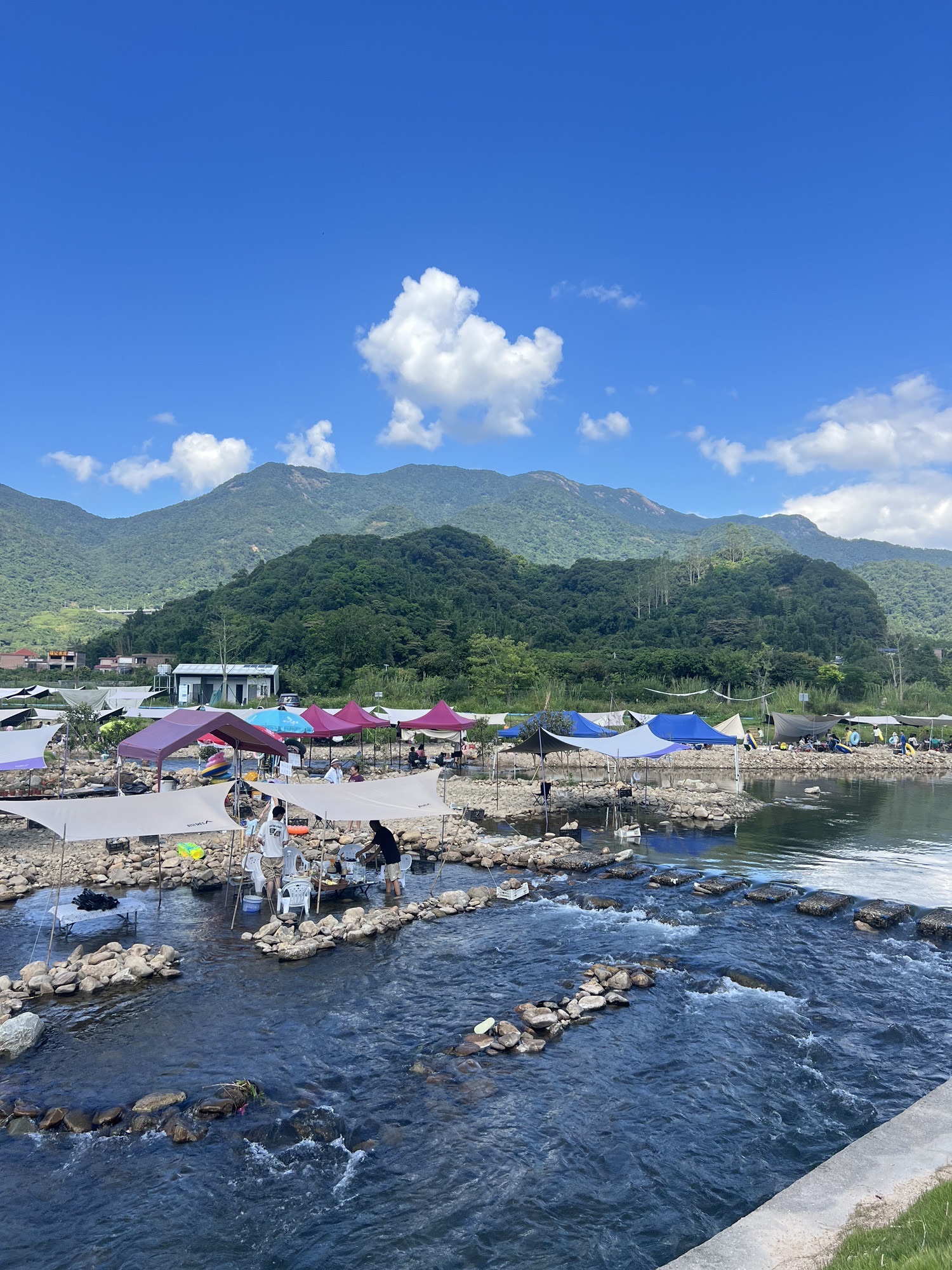 场地封面-鸭洞河碧水乐来香露营小院