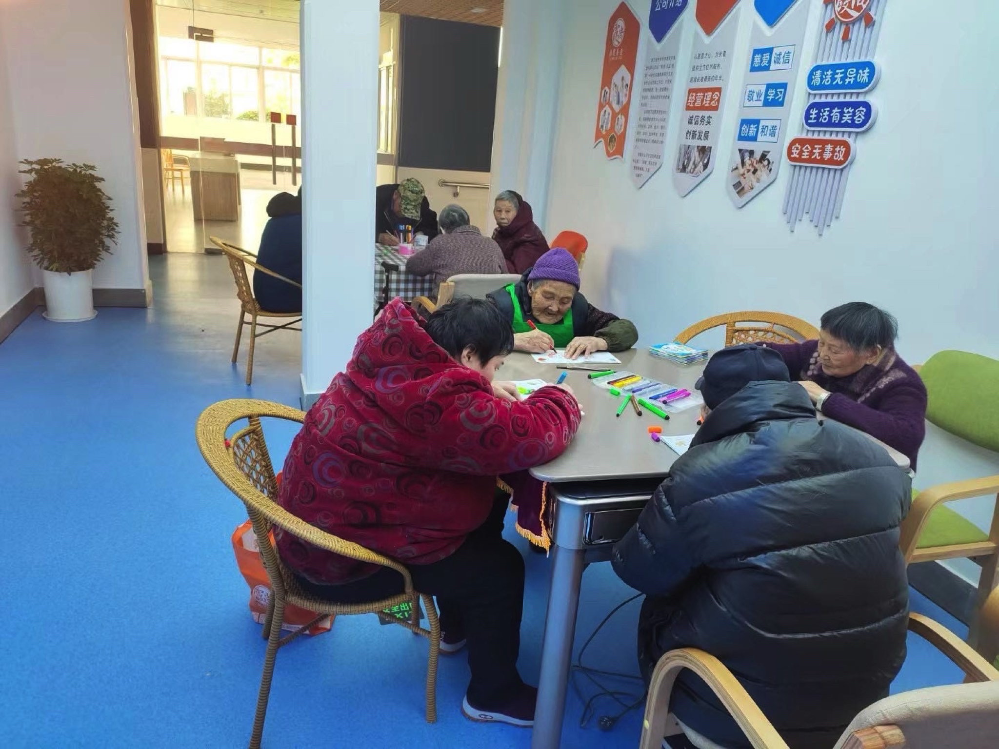 平湖市独山港镇尚霞养老照护中心