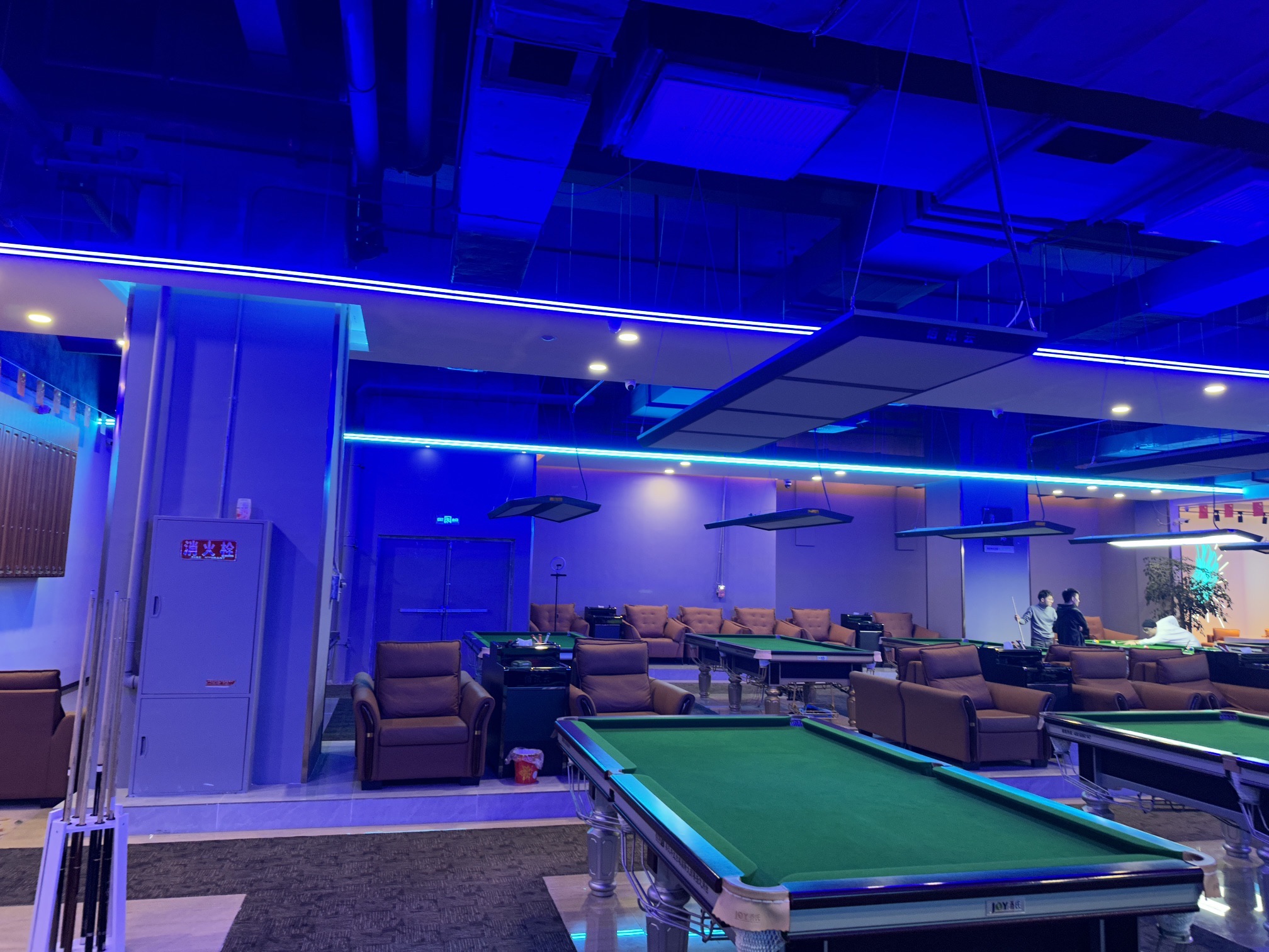 场地封面-高新区佰讯云乔氏台球会馆(乐家广场店)