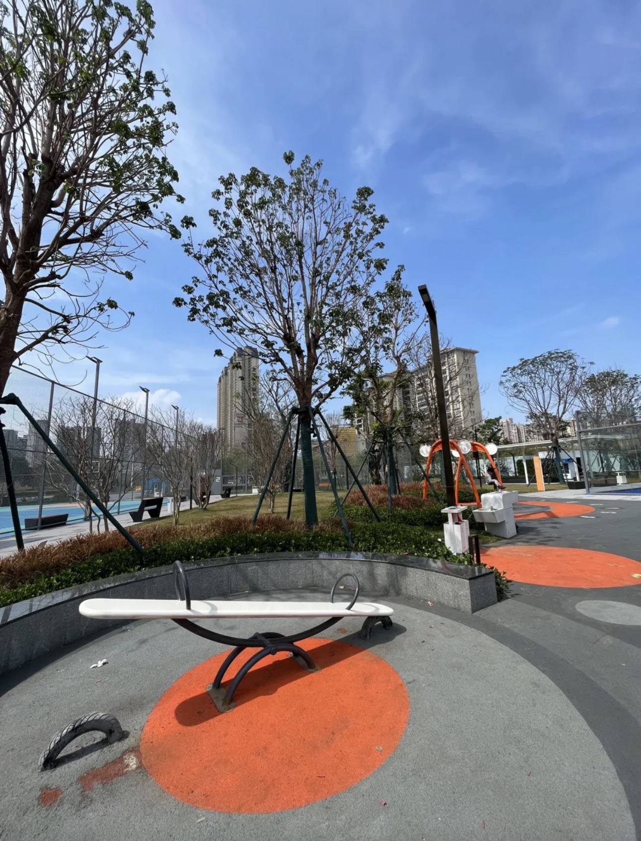保利海上大都汇滨海篮球体育公园旅行图片 3