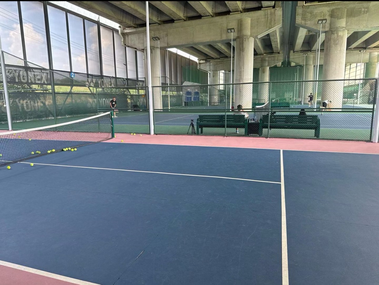 场地封面-红橙绿网球馆
