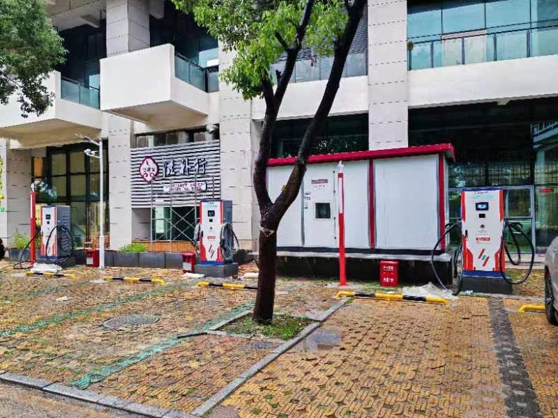 小桔充电汽车充电站(广州城电狮岭充电站)