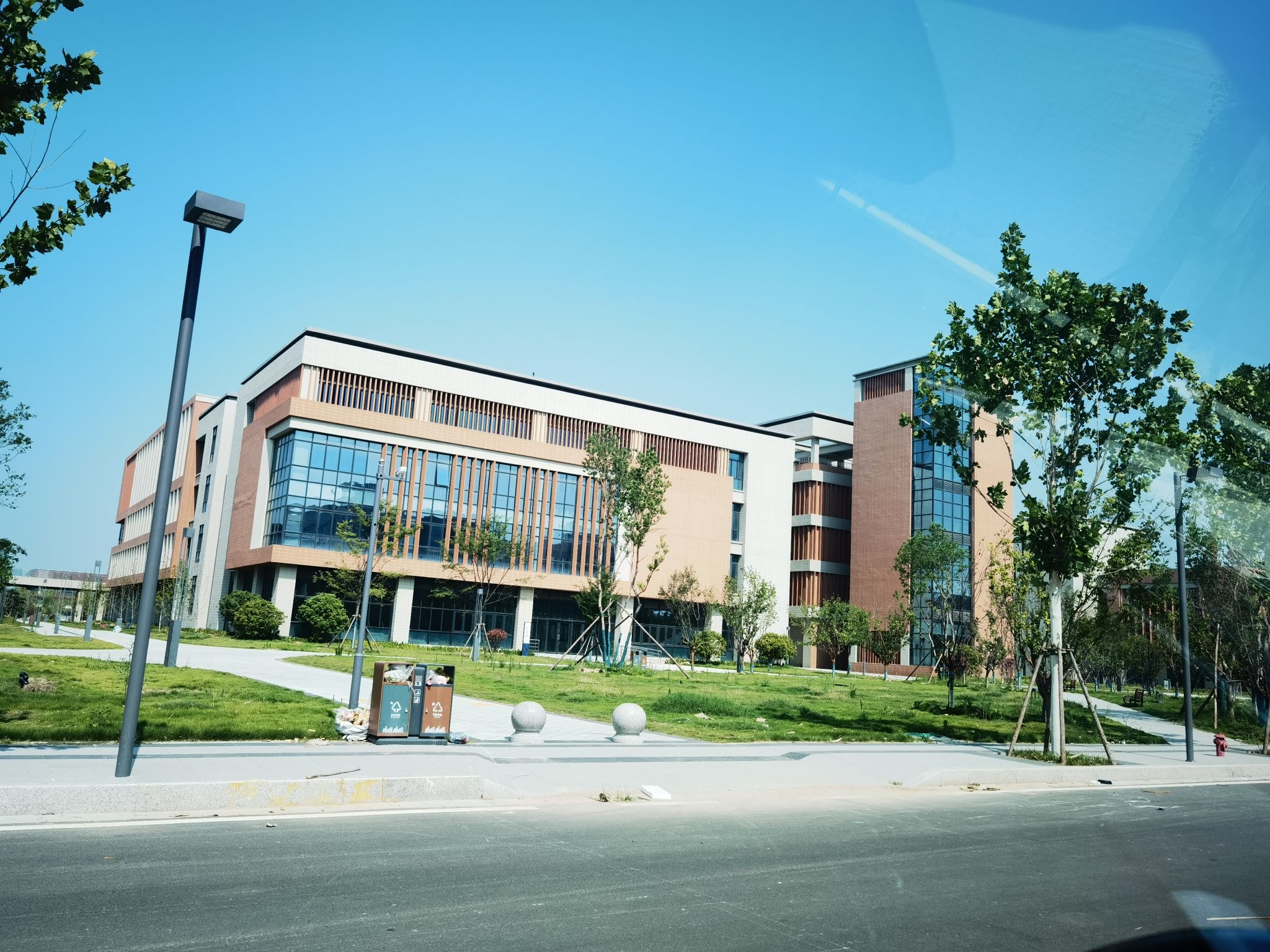 菏泽医学专科学校