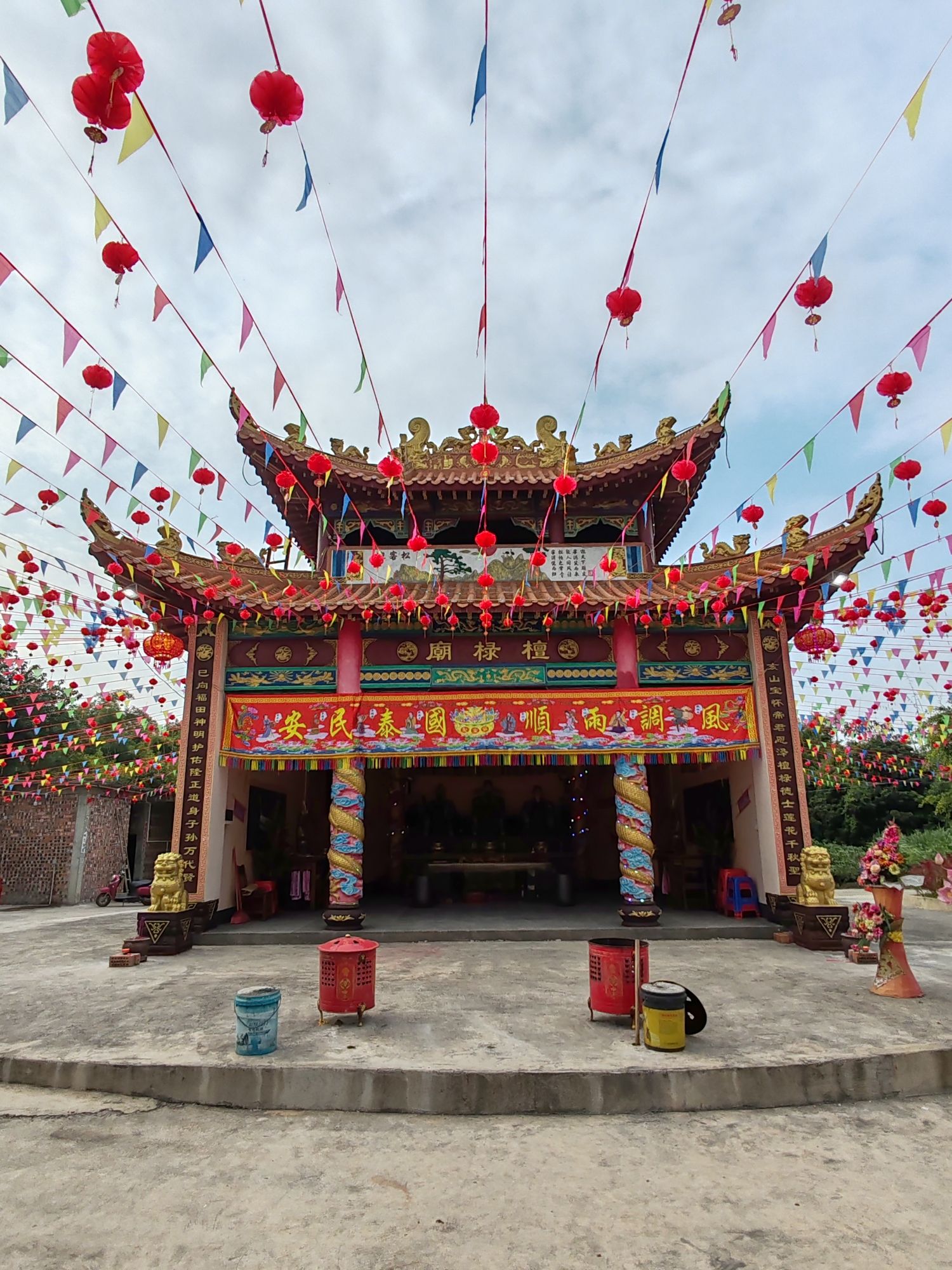塘红檀椂庙实景照片