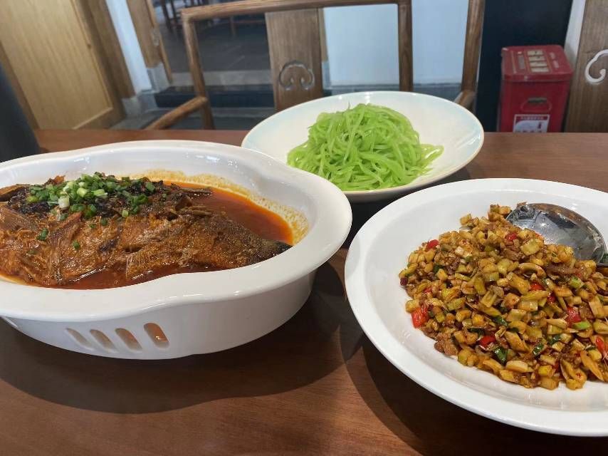 嵘和·张小嵘的鲵味餐厅(西街店)