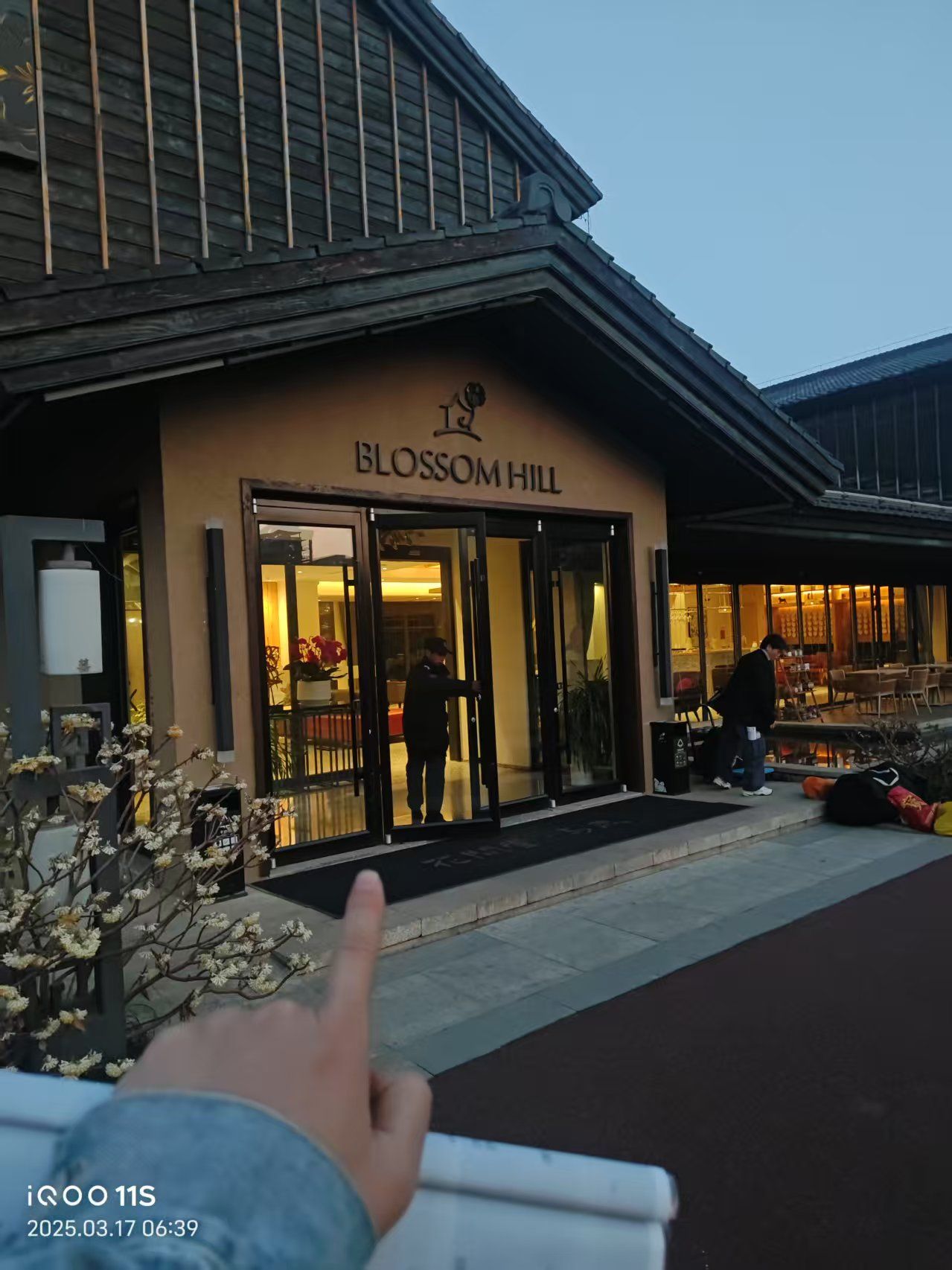 场地封面-房车生活家(西安诗经里店)