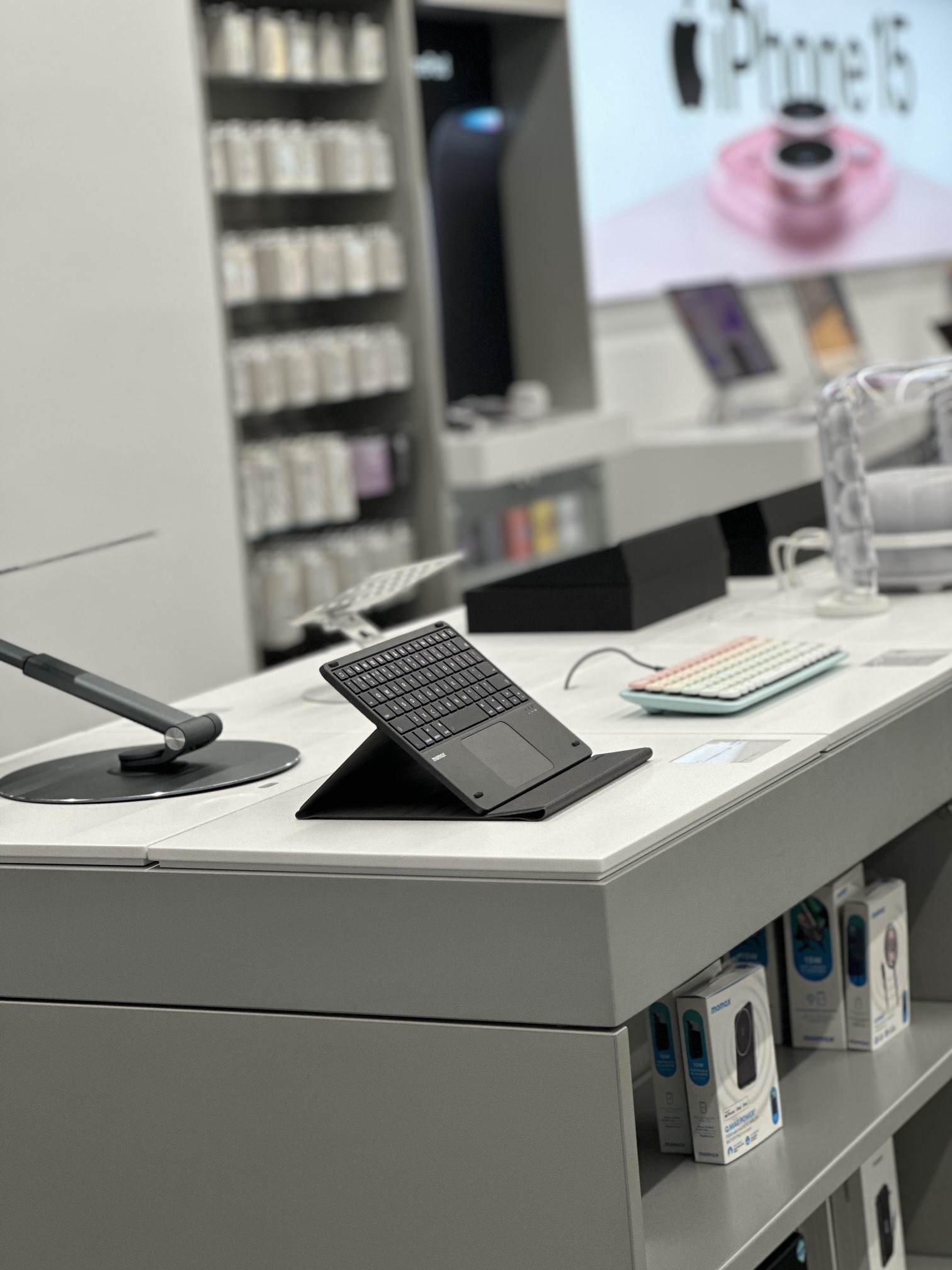 Apple授权专营店(丽水银泰城店)