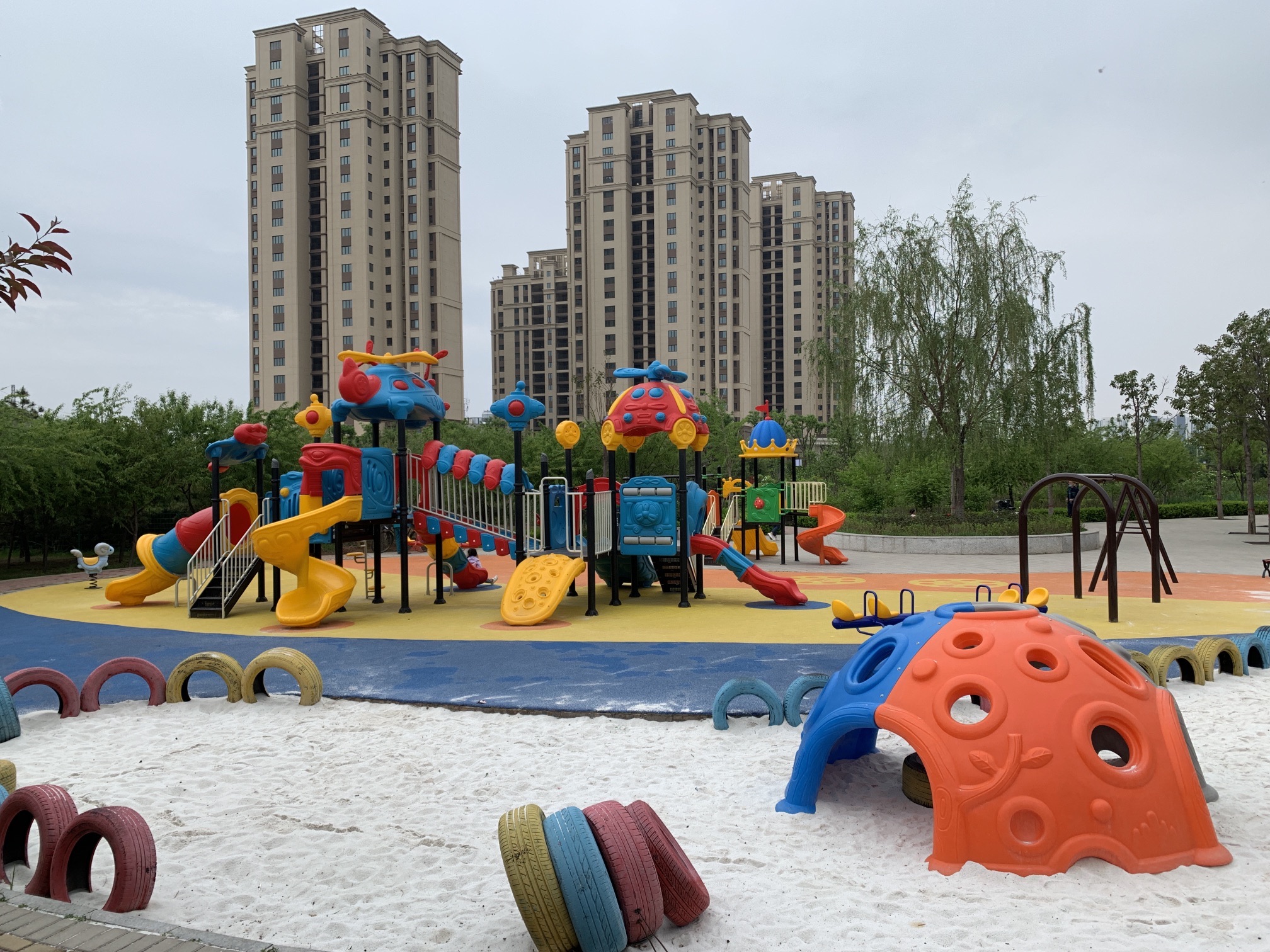 龙湖立交公园