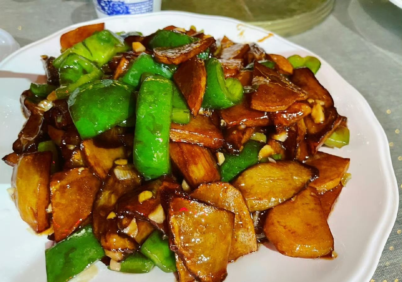 龙栖别院融合菜饭店