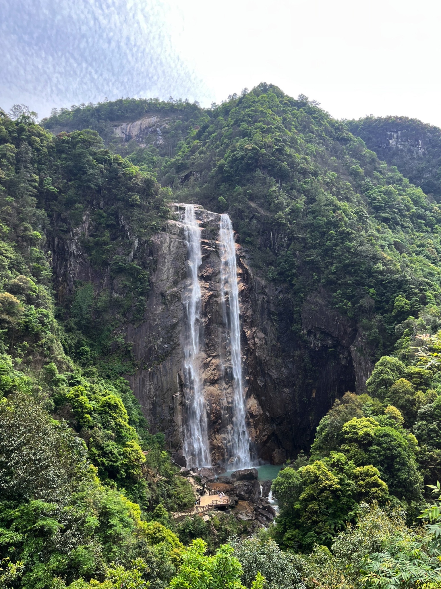 龙溪瀑布旅行图片 2