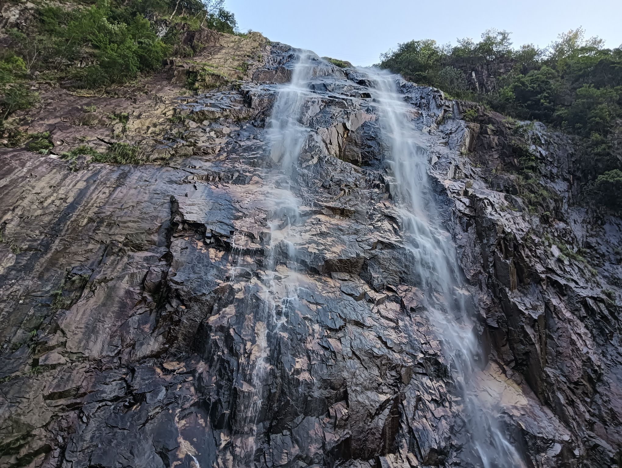 龙溪瀑布旅行图片 2