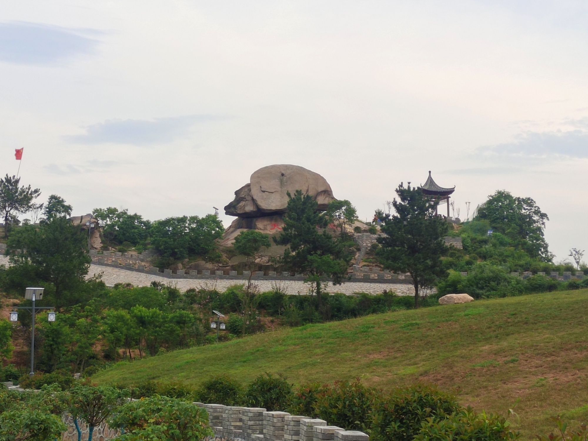 乌龟石景区