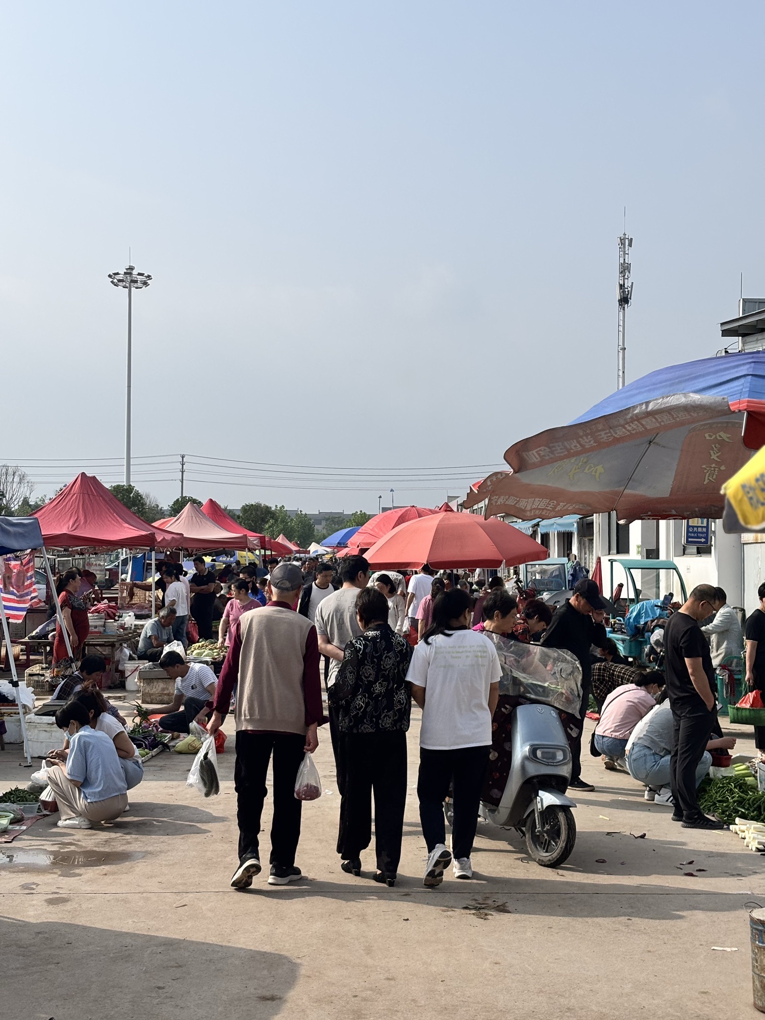 上卢农贸市场