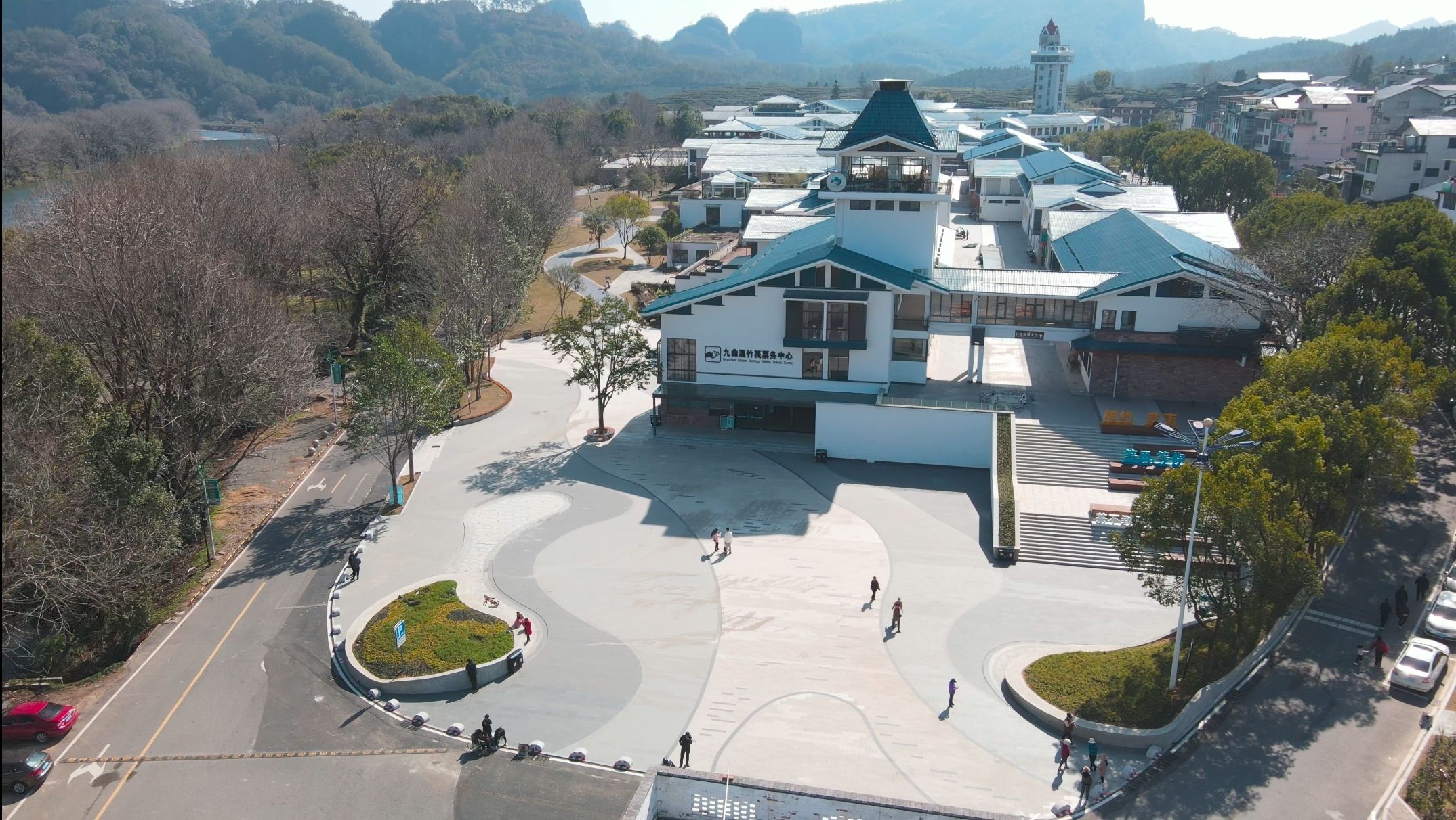 武夷山风景名胜区九曲溪竹筏码头休闲广场