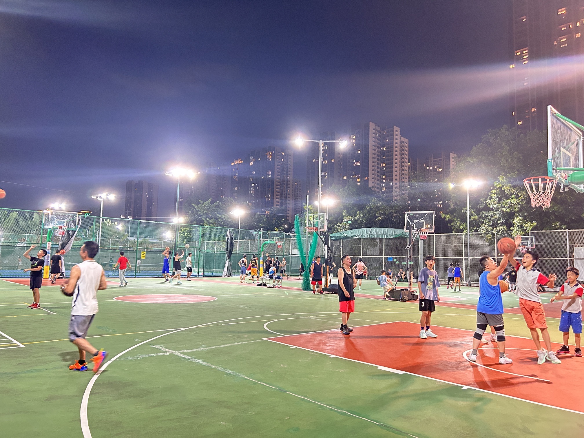 场地封面-华冠文化会所篮球场网球场俱乐部