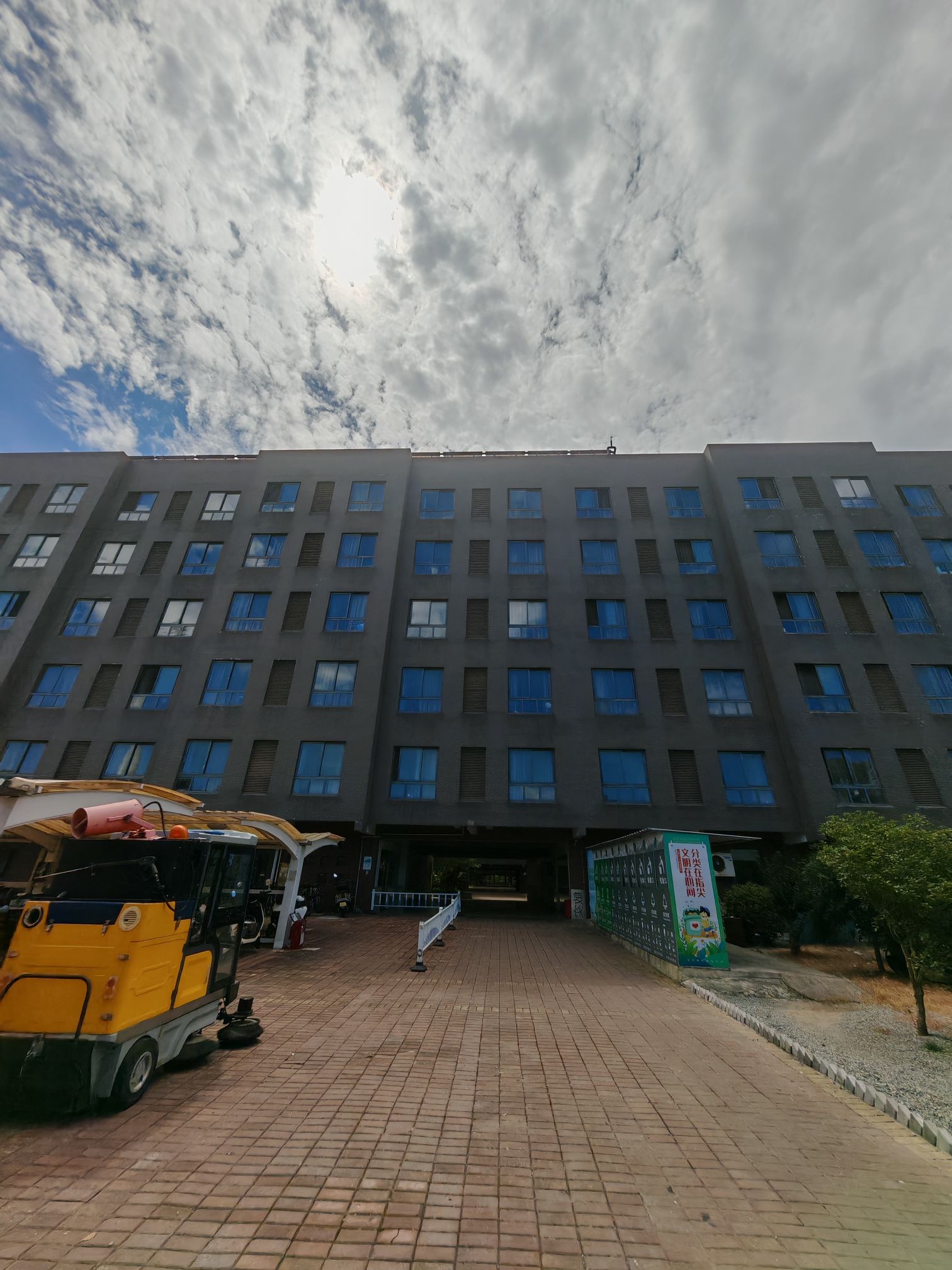 敏实集团宁波信泰机械有限公司