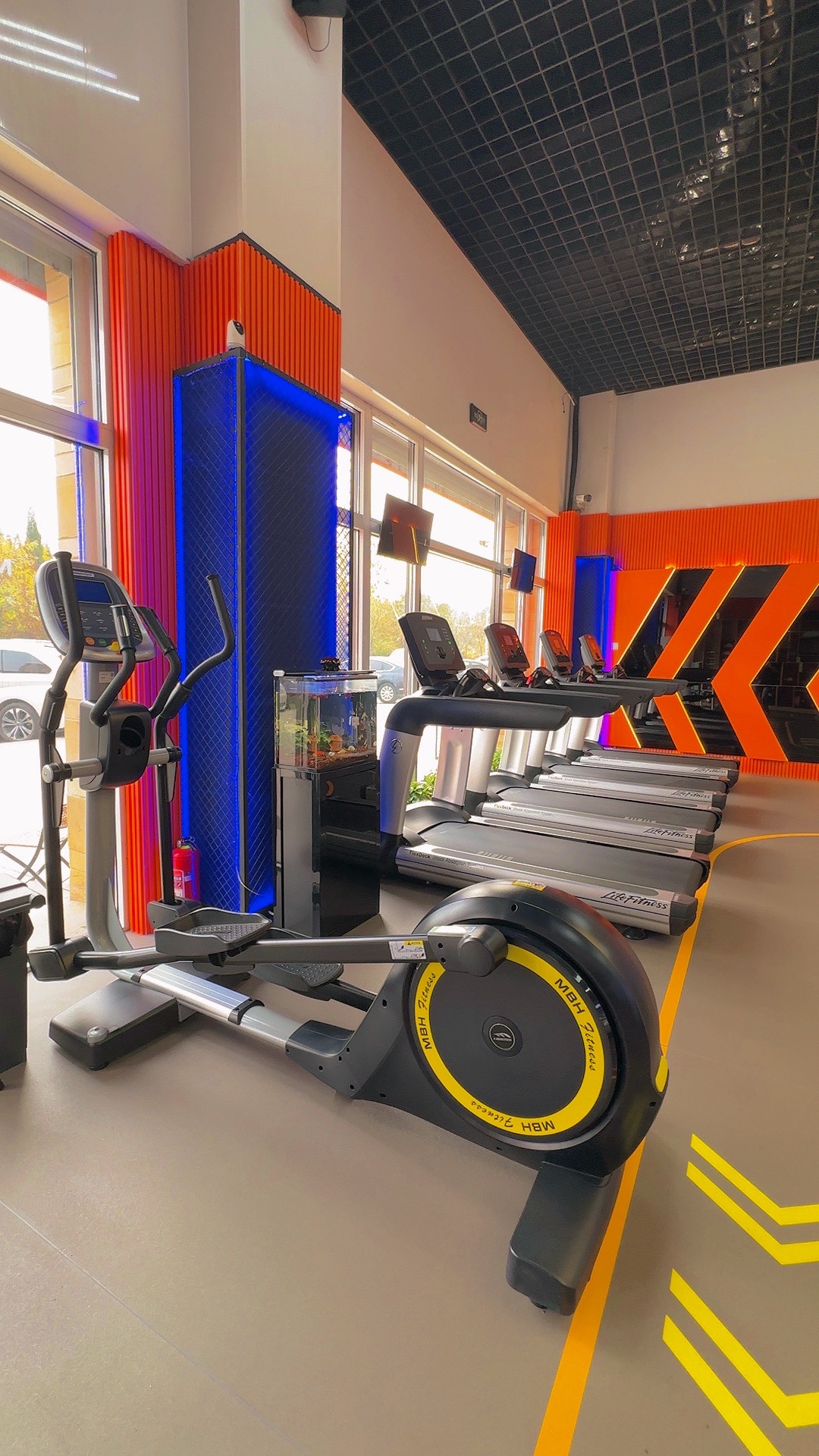 澳派斯私教健身俱乐部(左岸店)