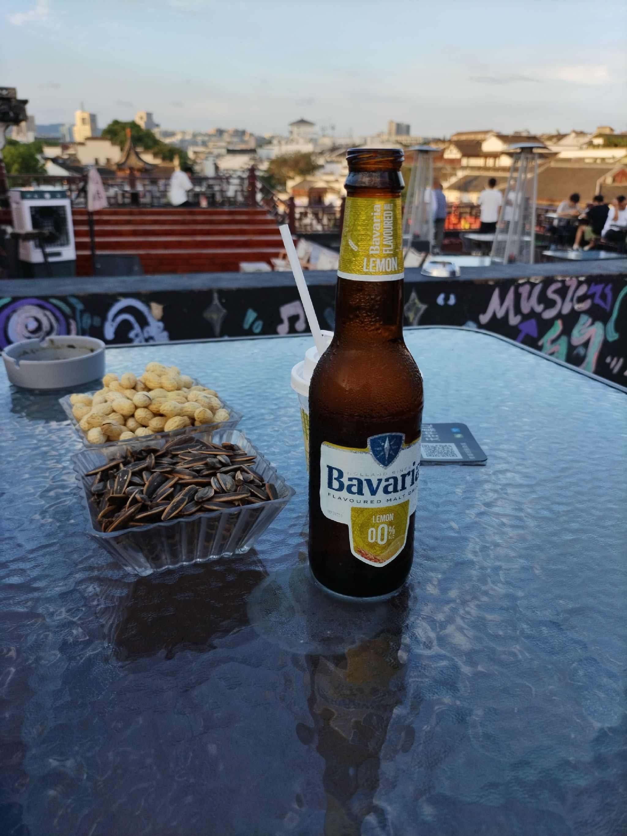 场地封面-心情杂货铺音乐酒吧(得月台店)