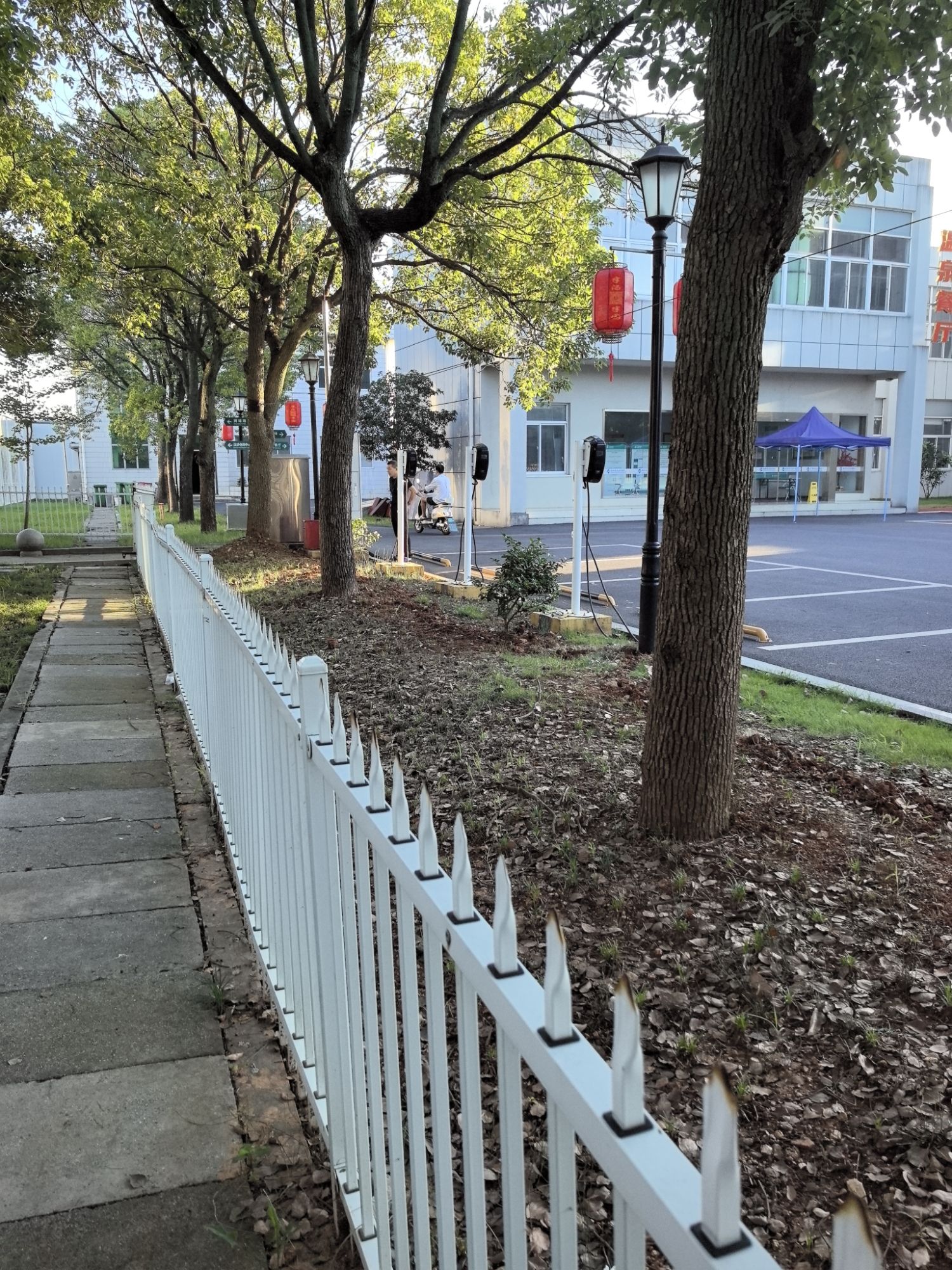 国家电网汽车充电站(安徽省合肥市巢湖市半汤疗养院停车场充电站)