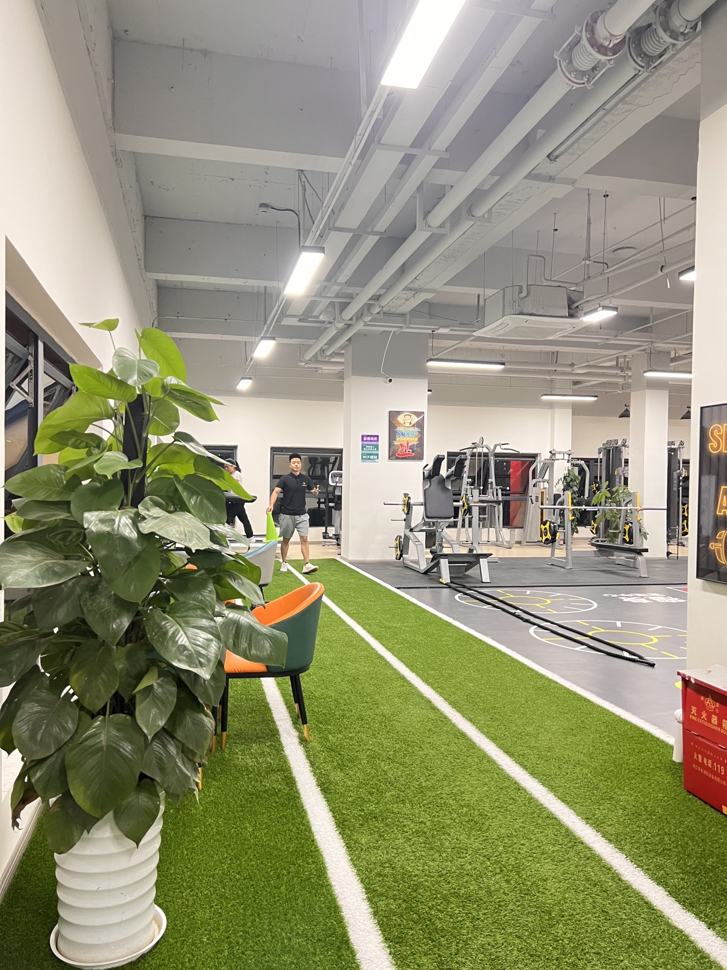 场地封面-SL·朗朗健身俱乐部