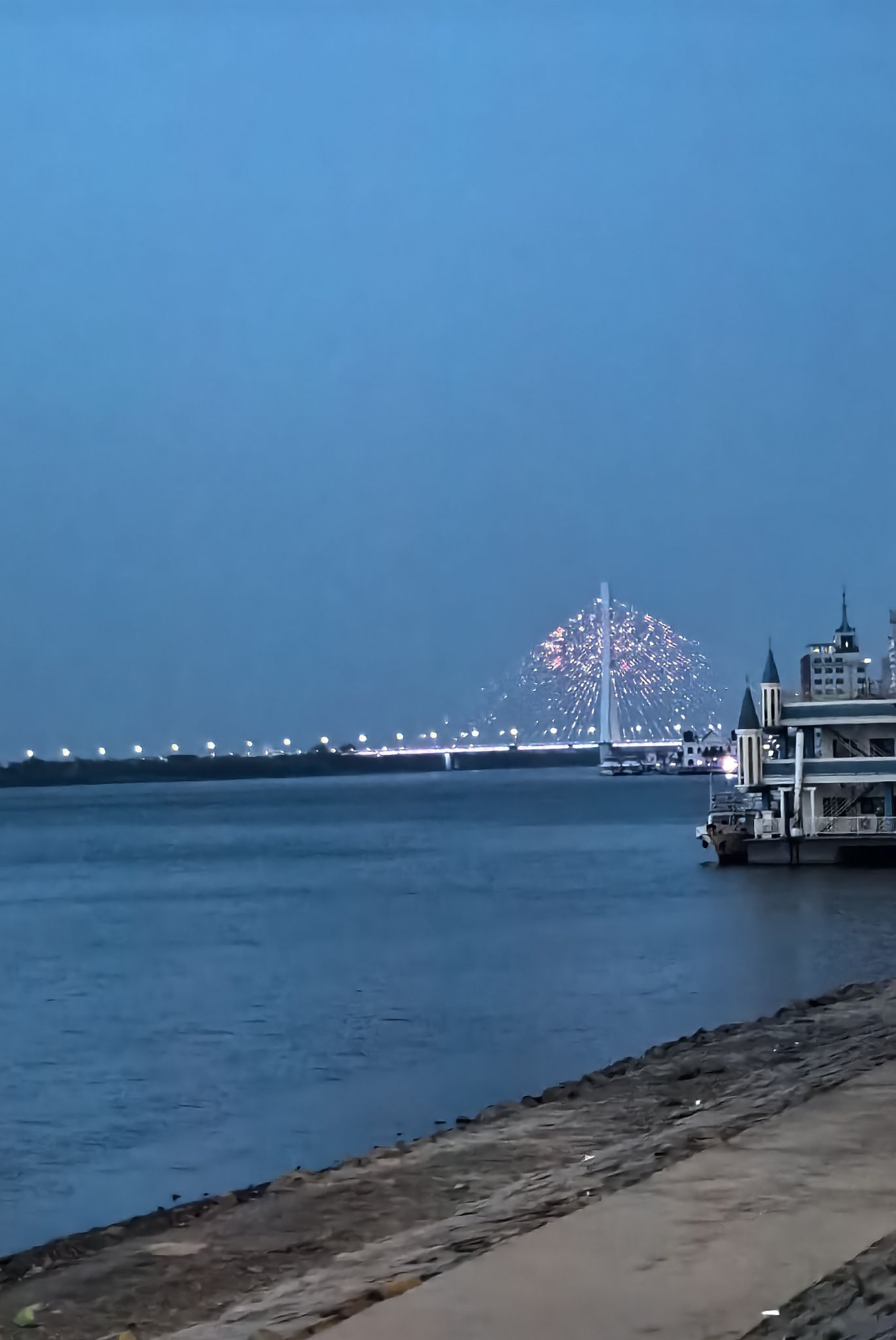 中东铁路桥旅行图片 2