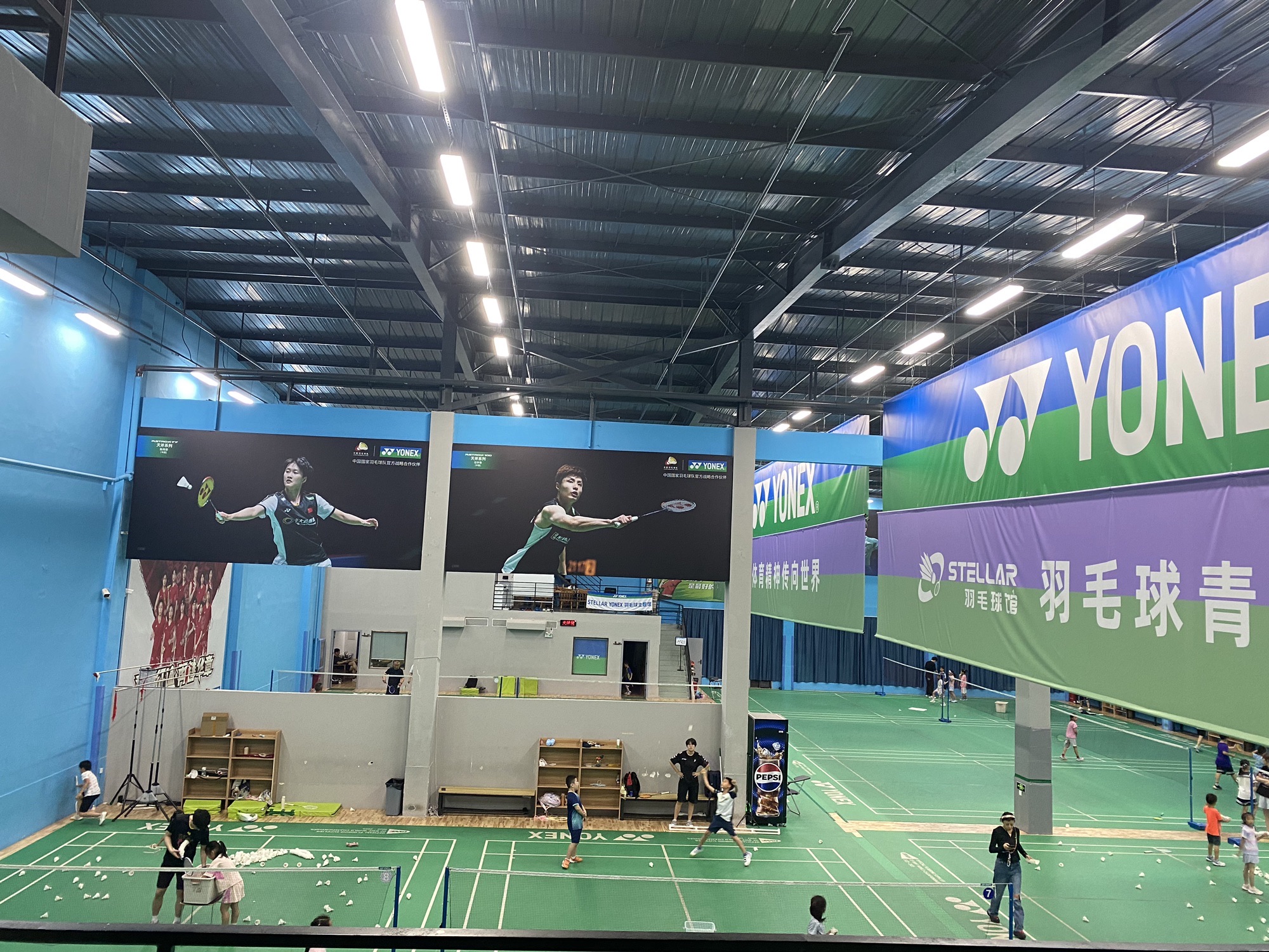 场地封面-STELLAR羽毛球馆