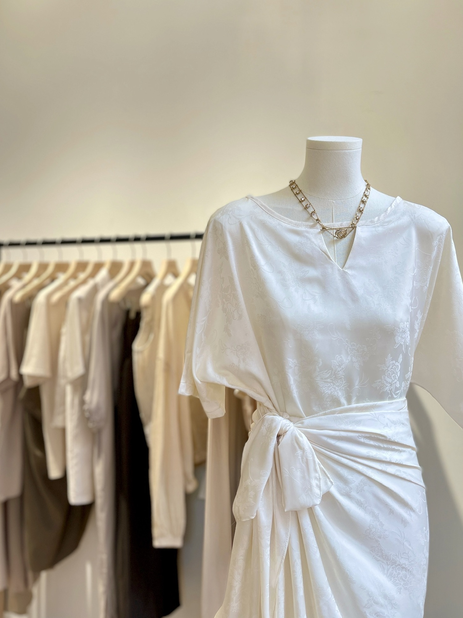 知序服装店