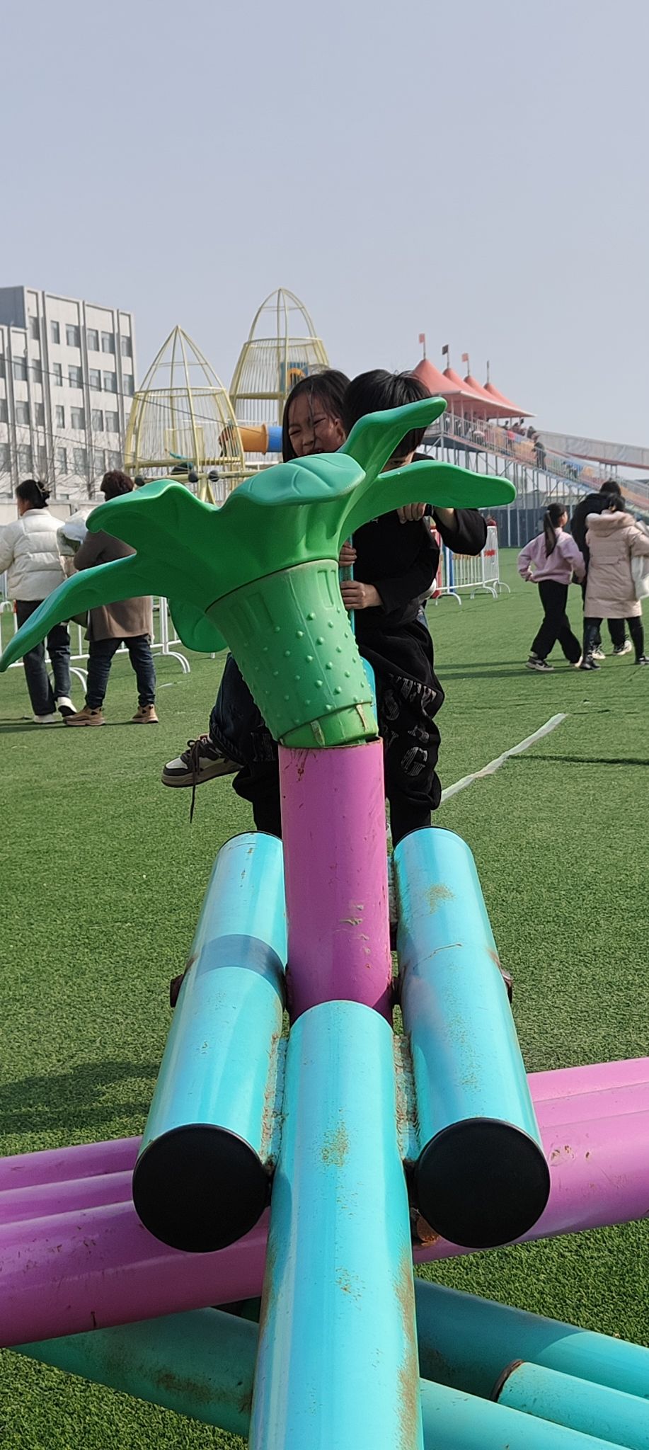 欢乐兔童话乐园旅行图片 1