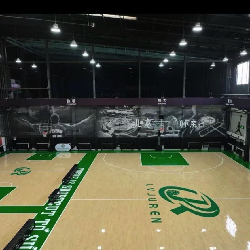 绿巨人少儿篮球俱乐部(星东天地生活购物广场店)