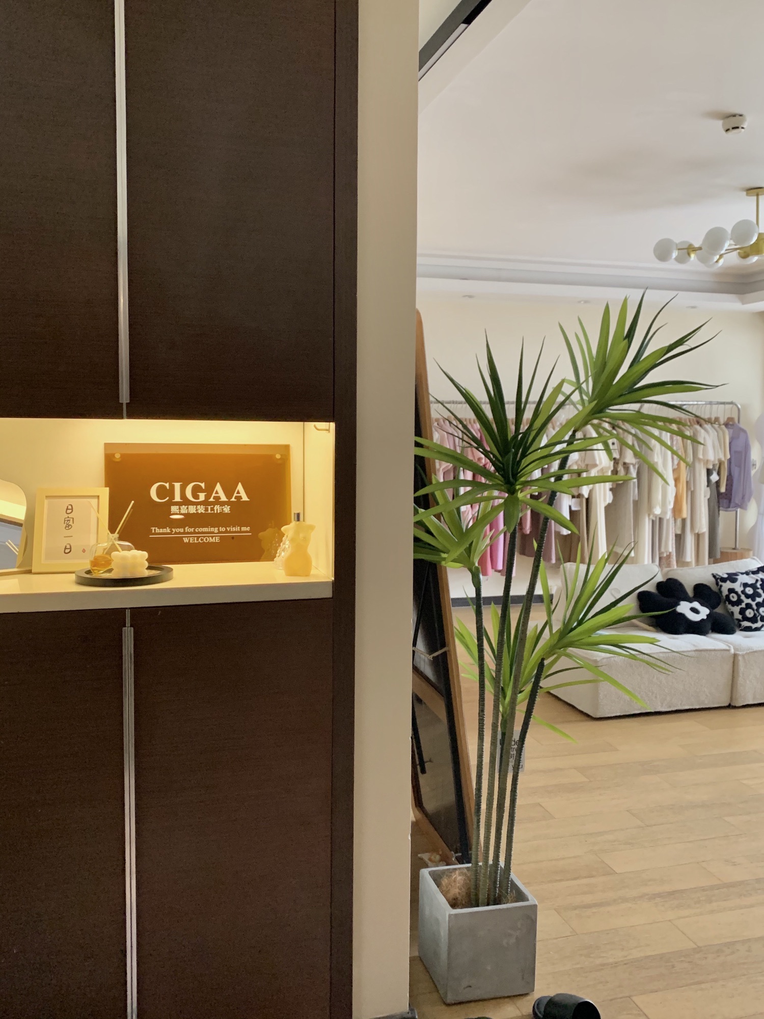 CIGAA服装工作室(深圳龙岗万科广场店)