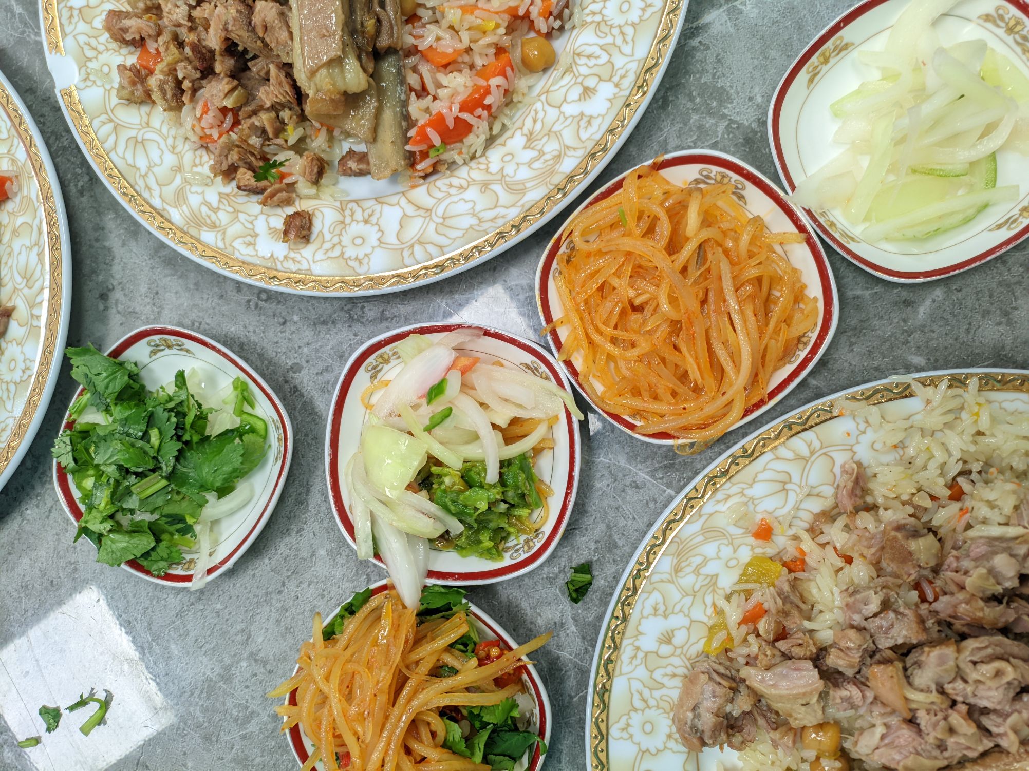 巴卡卡新疆抓饭(德思勤店)