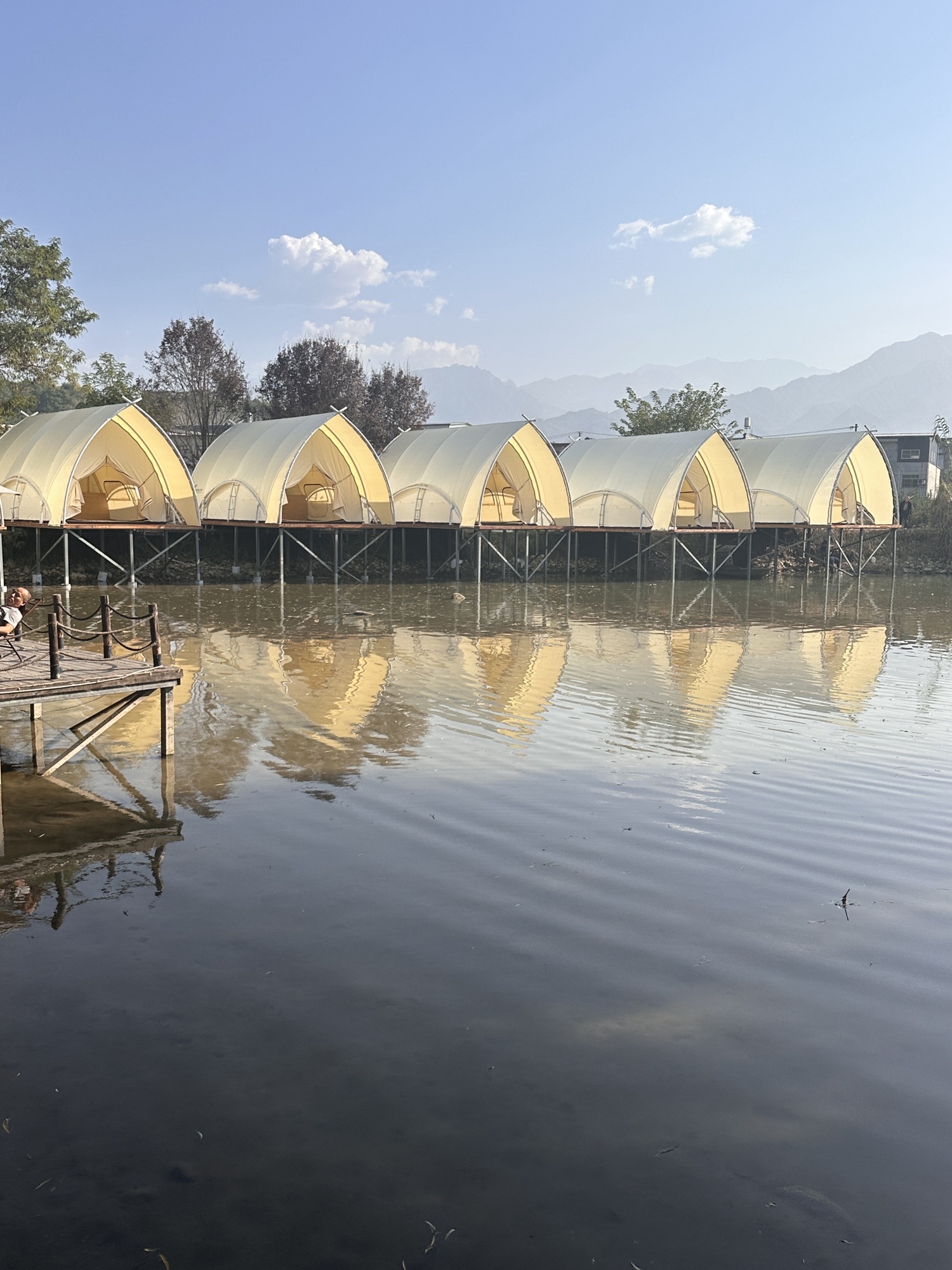 场地封面-方若·稻田里露营小镇