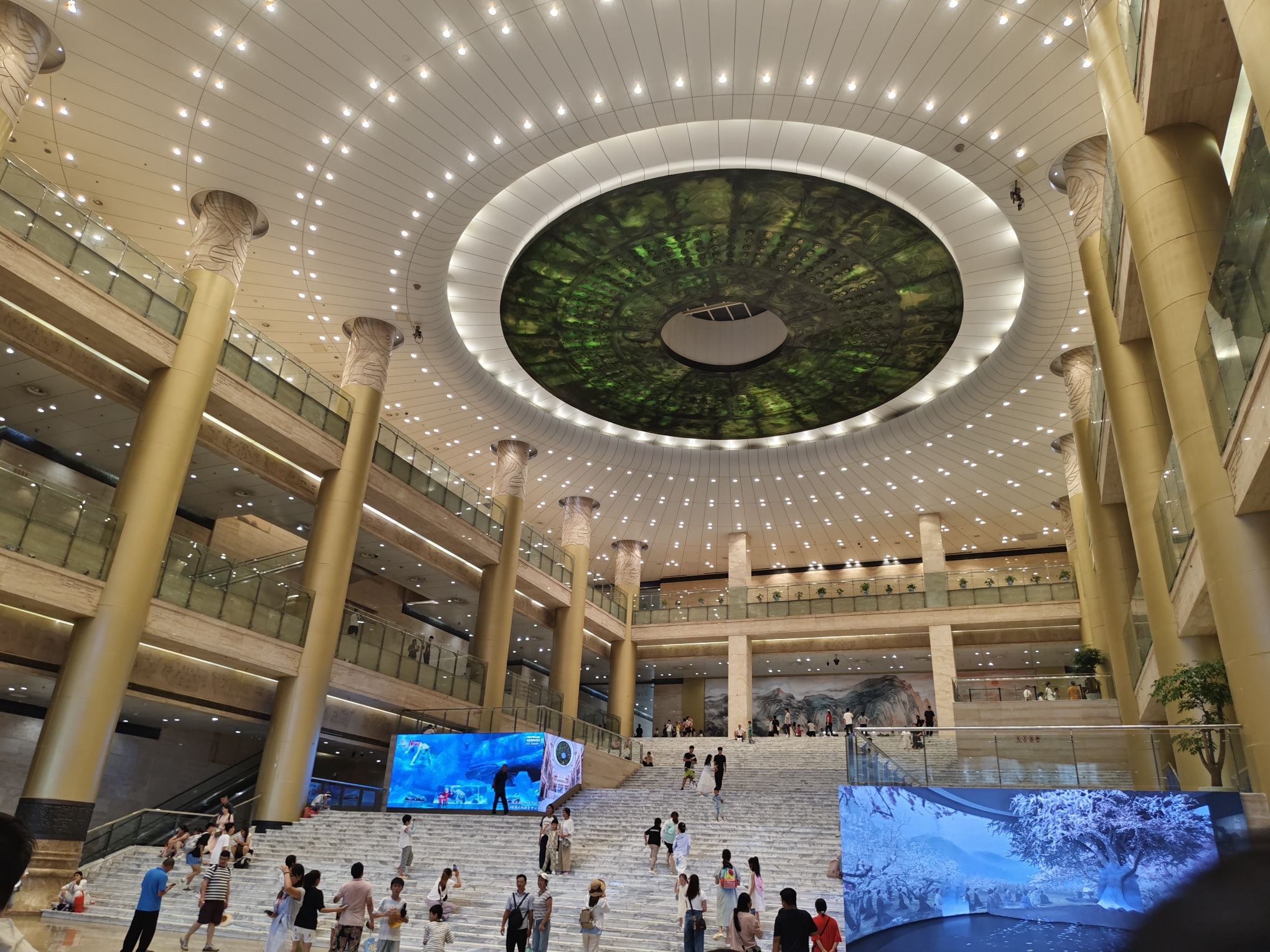 菏泽体育馆(体育中心)