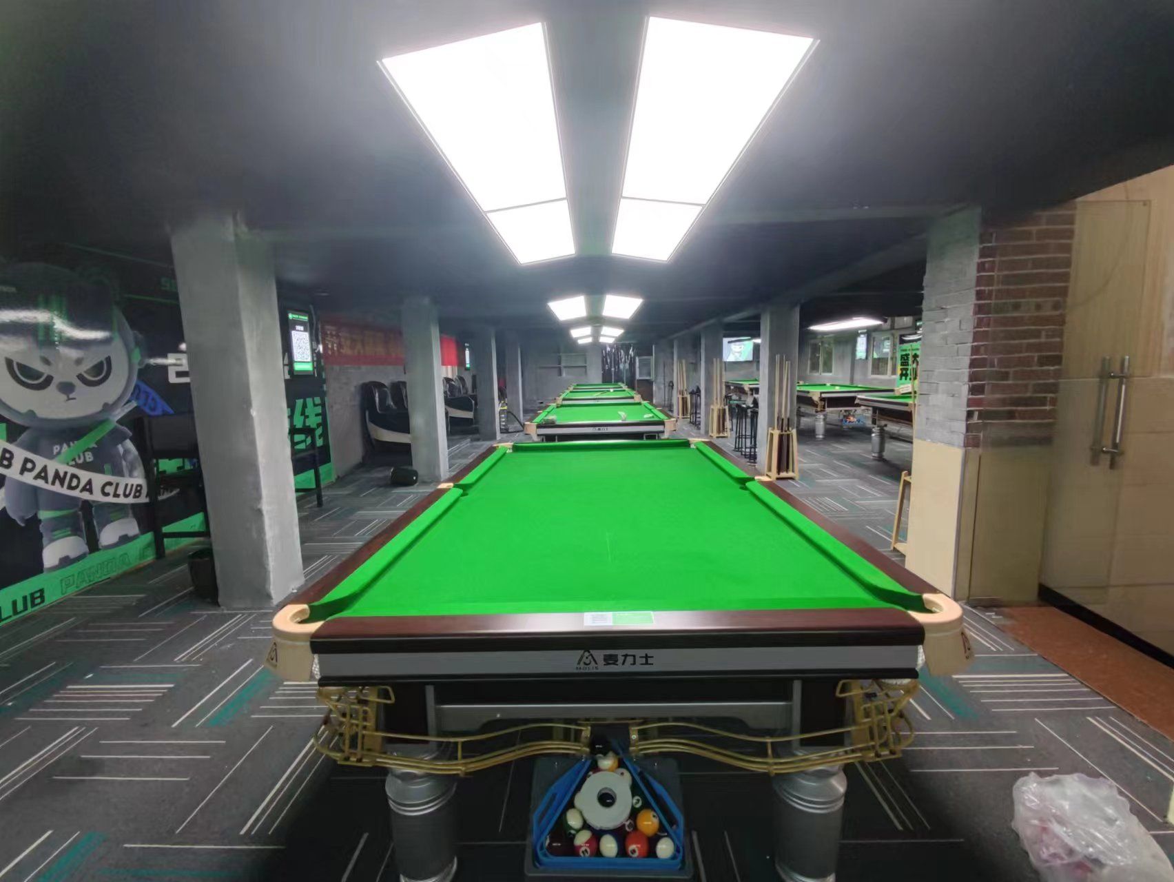 场地封面-熊猫球社24h自助台球(武昌职业学院店)